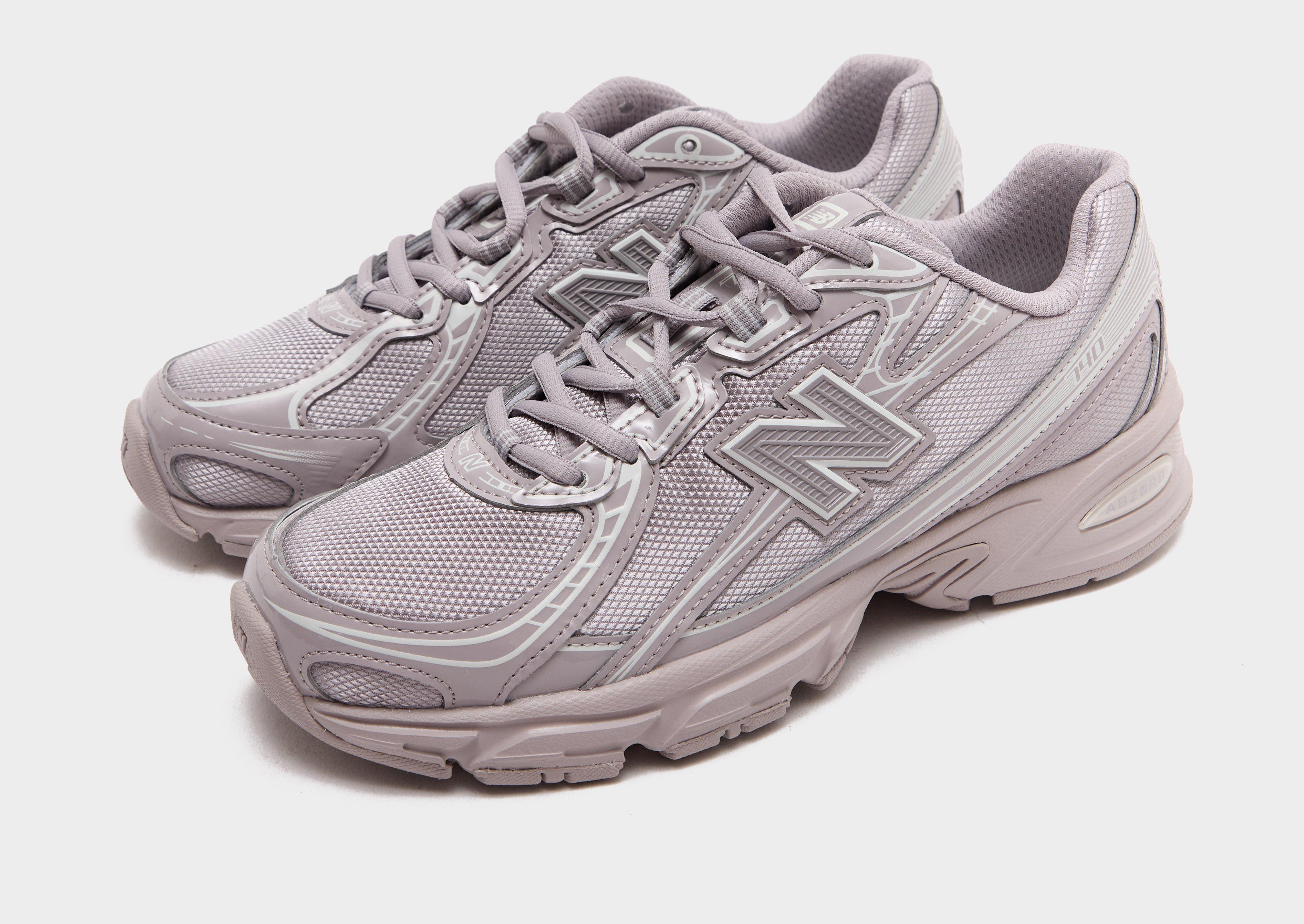 New Balance 740 Women's