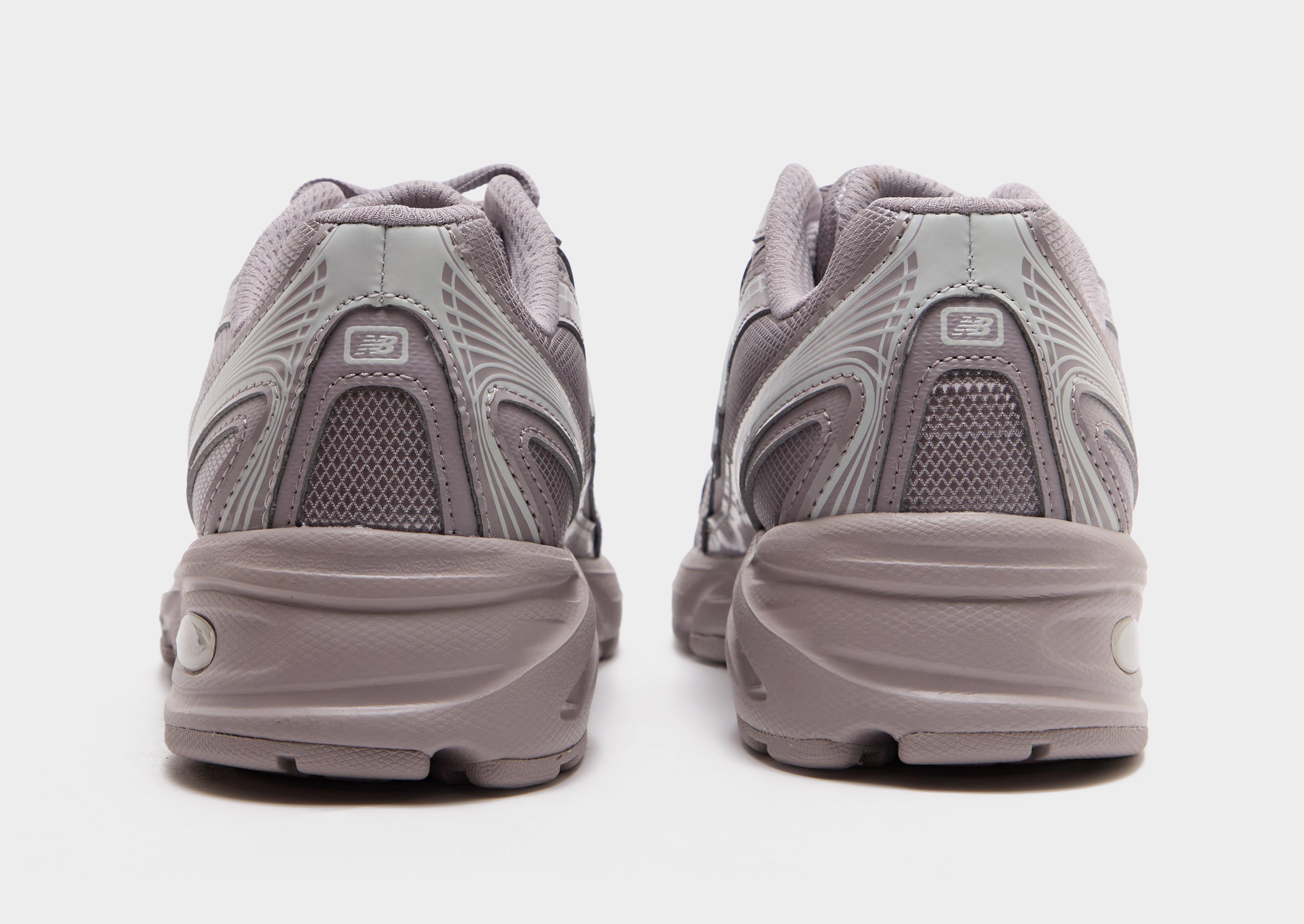 New Balance 740 Women's