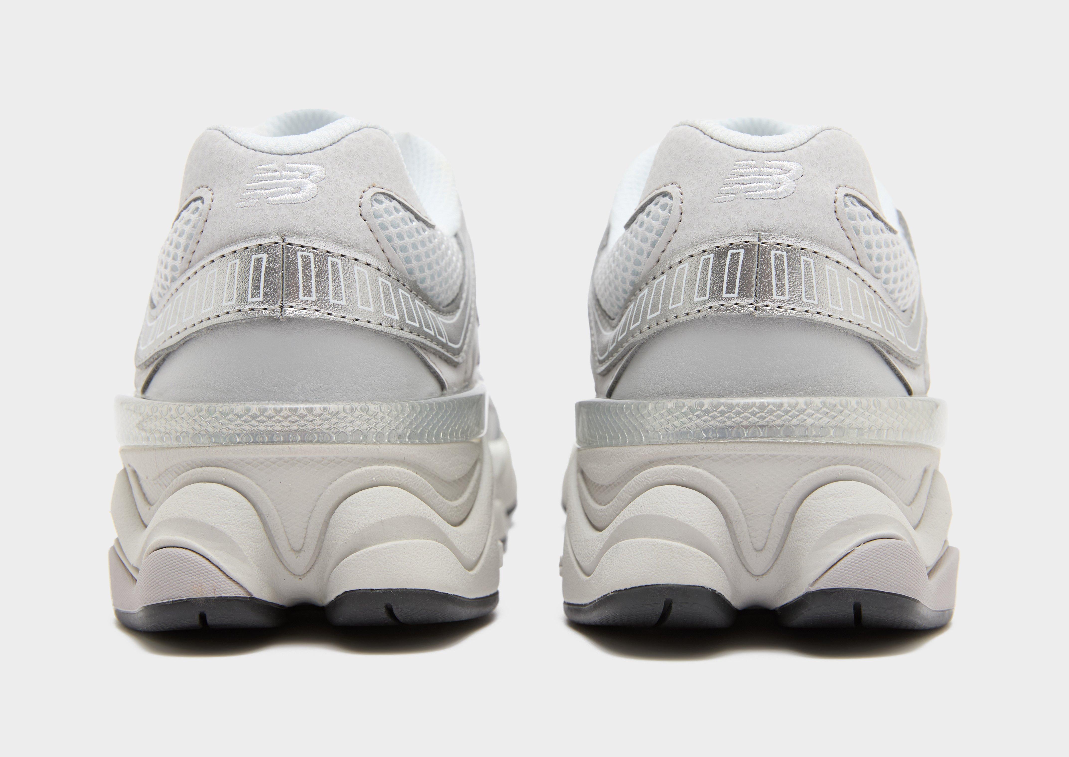 New Balance 9060 Junior