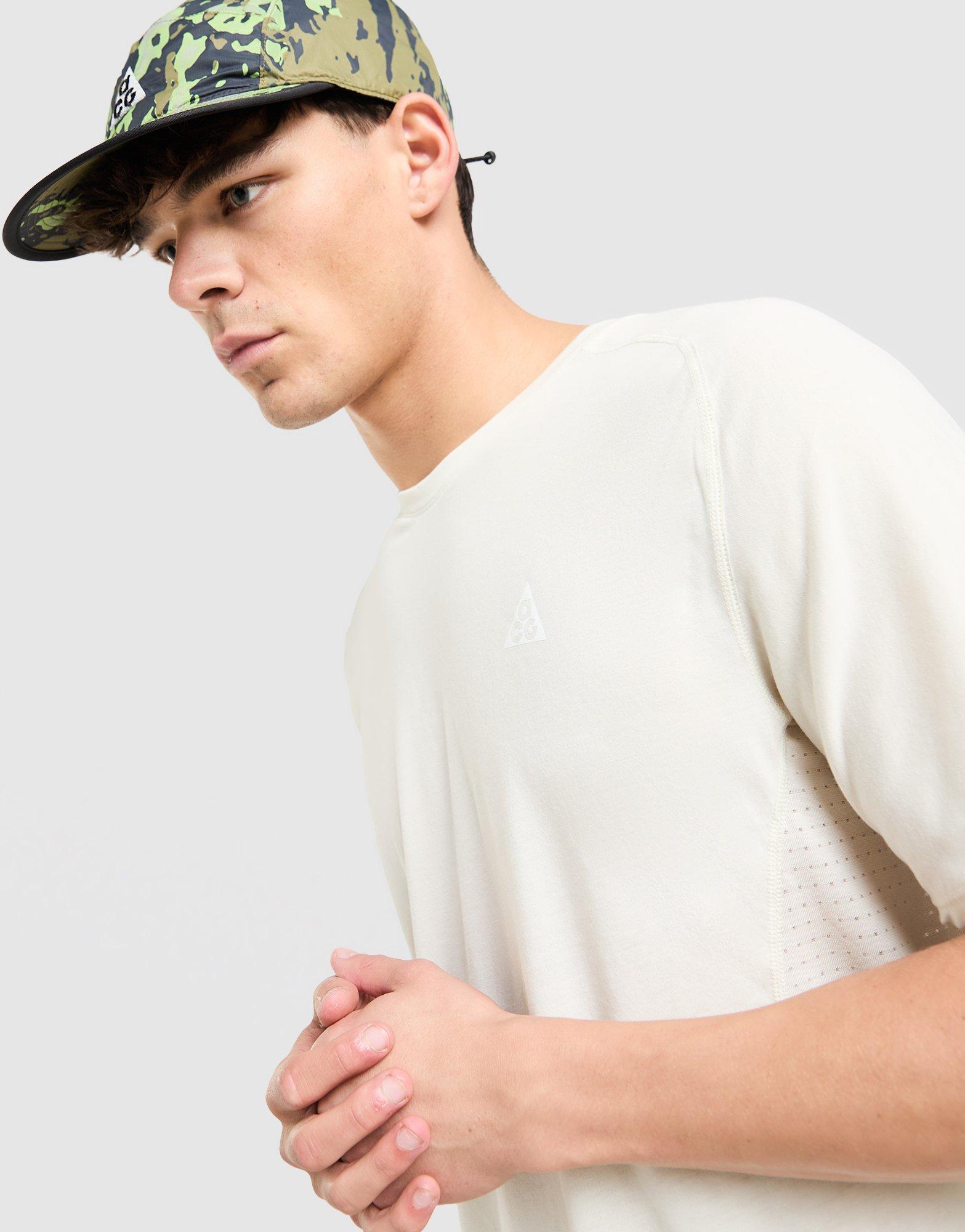 Nike ACG Chase T-Shirt