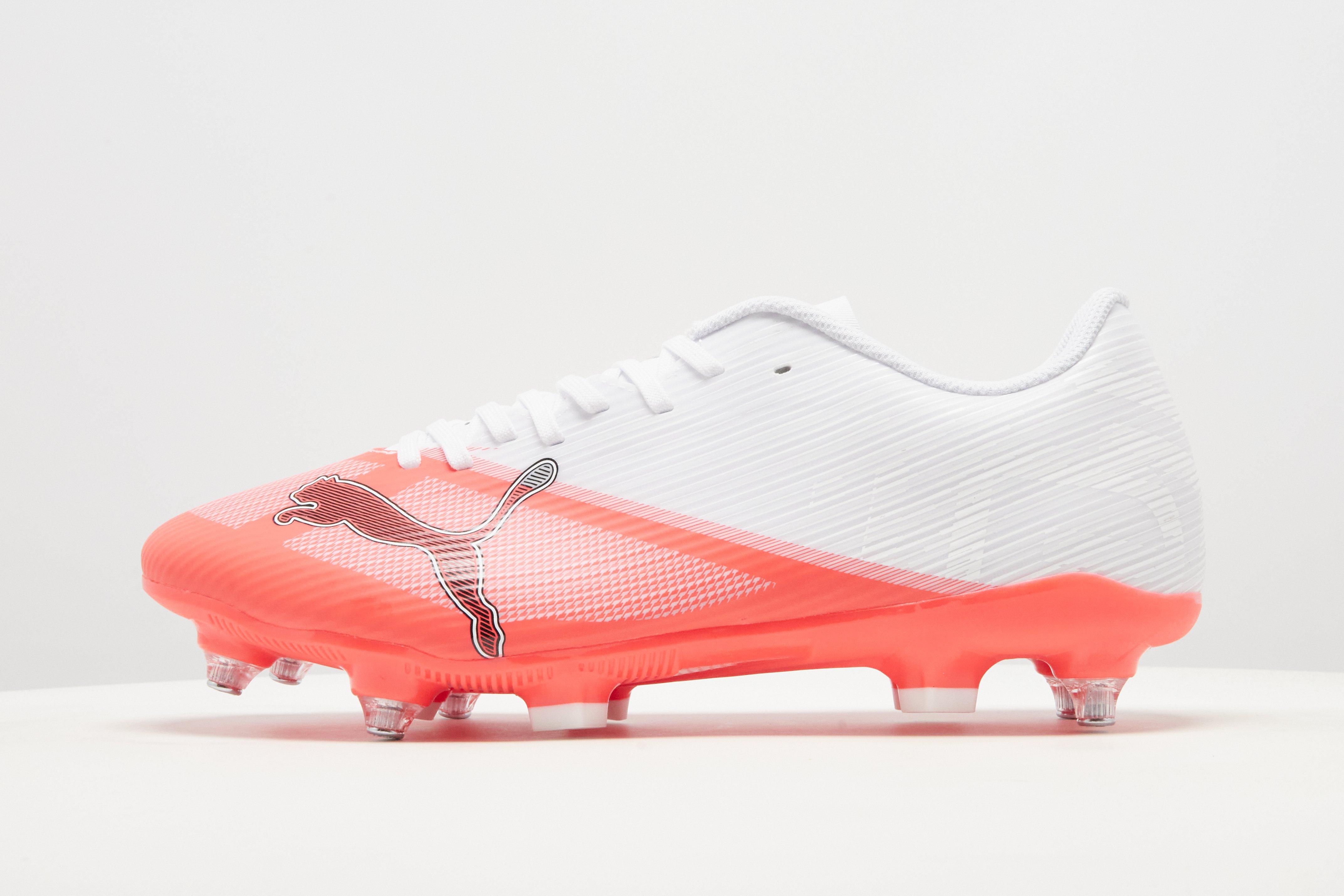 PUMA ULTRA 7 Play SG