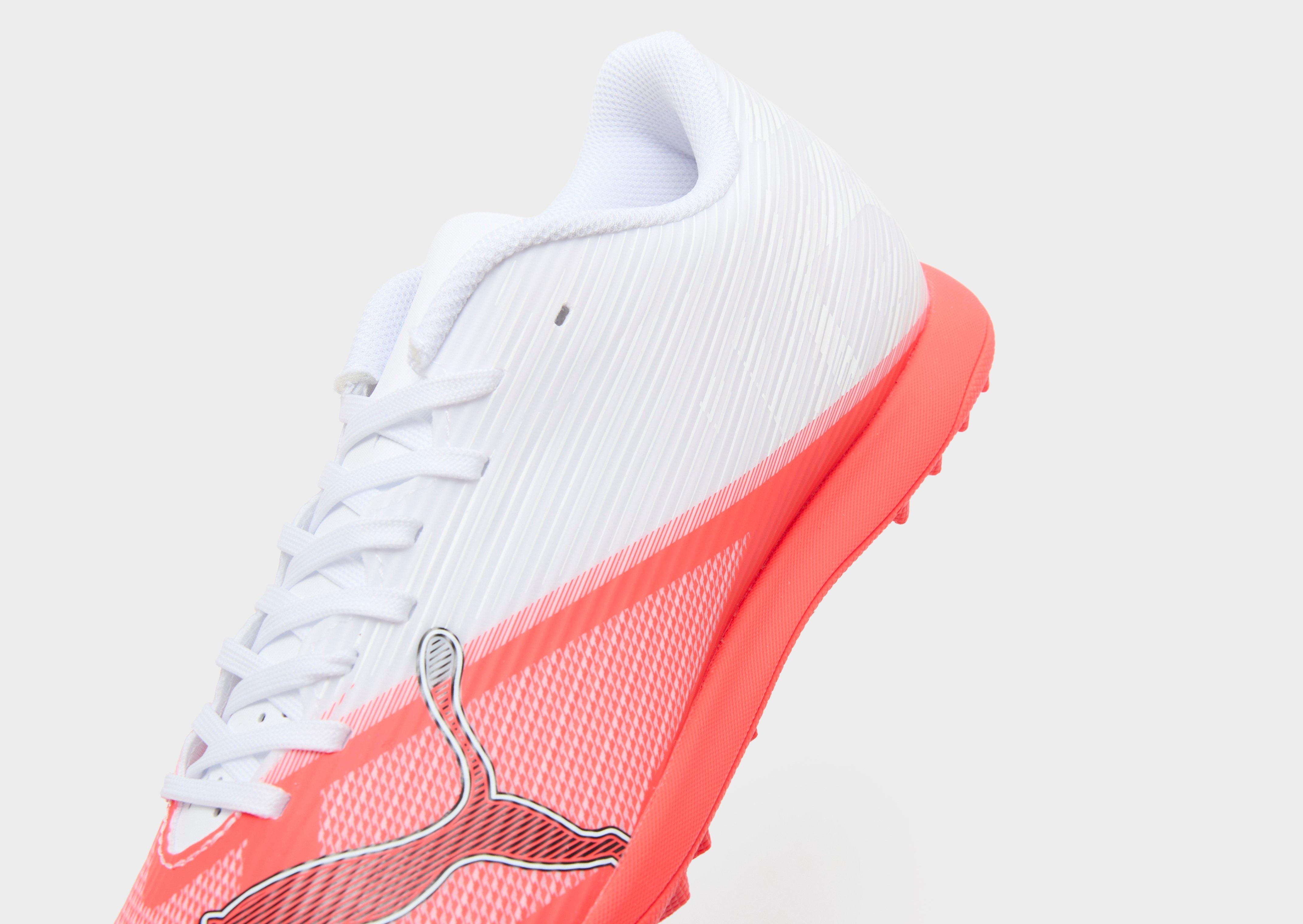 PUMA ULTRA 7 Play TT