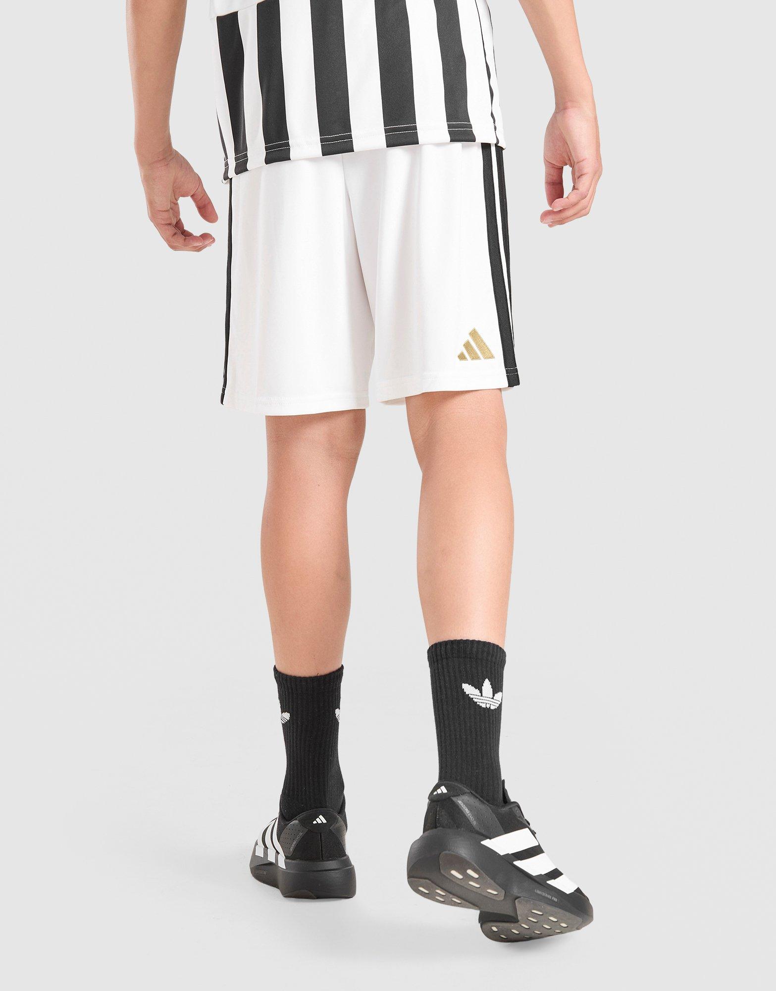 adidas Juventus 2026/27 Home Shorts Junior