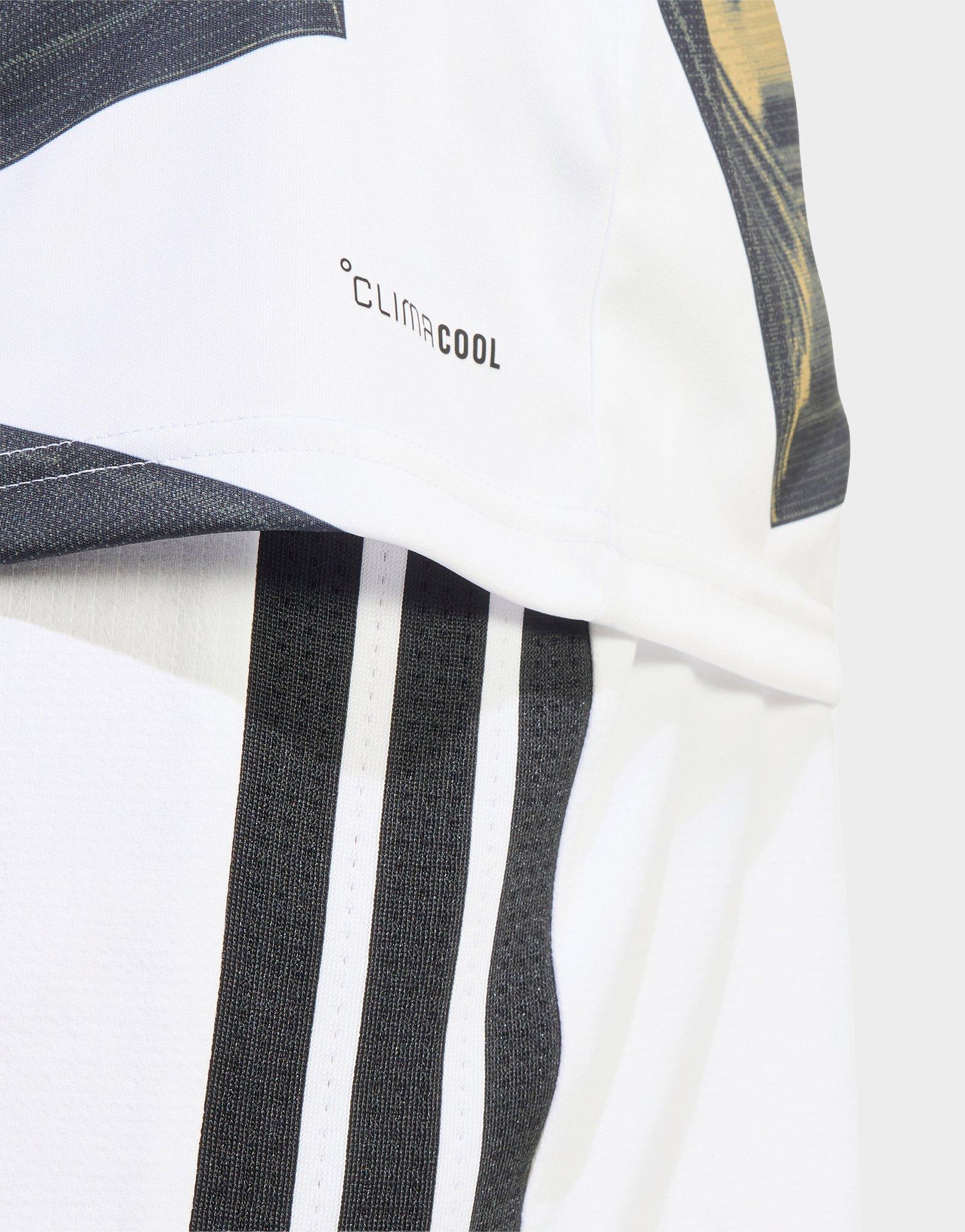 adidas Juventus Turin 26/27 Pre-match Shirt
