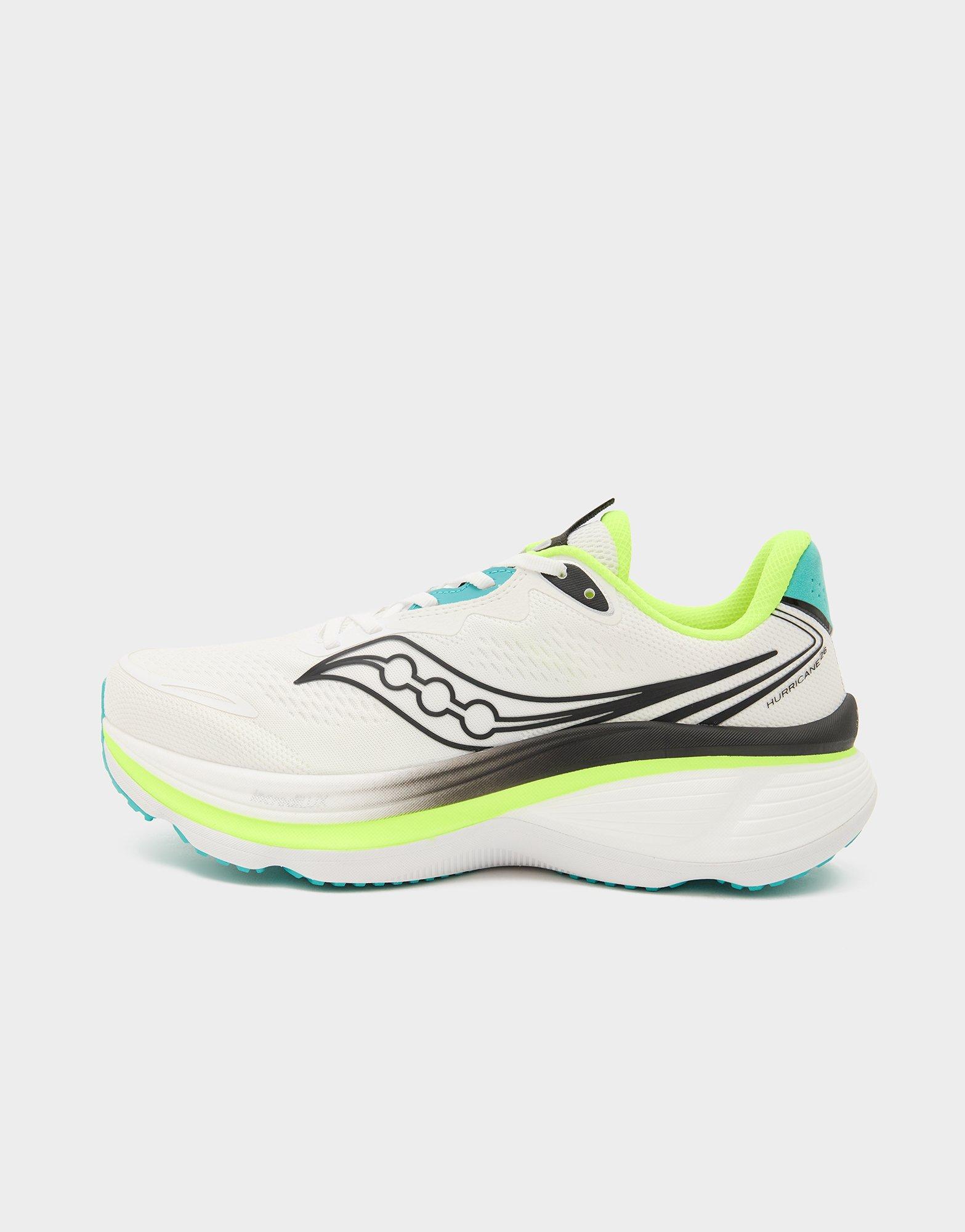 Saucony Hurricane 26