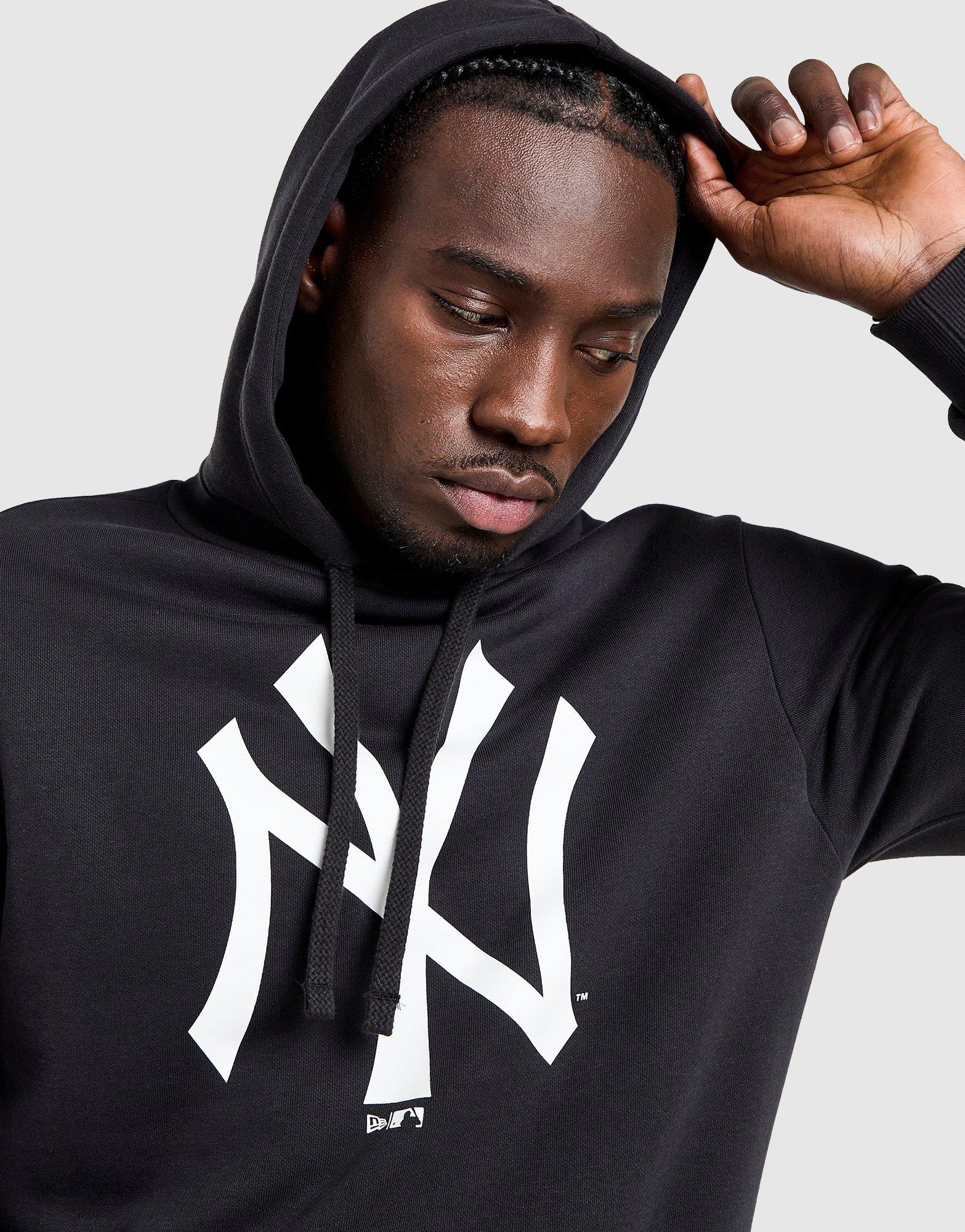 New Era MLB New York Yankees Large Logo Hoodie