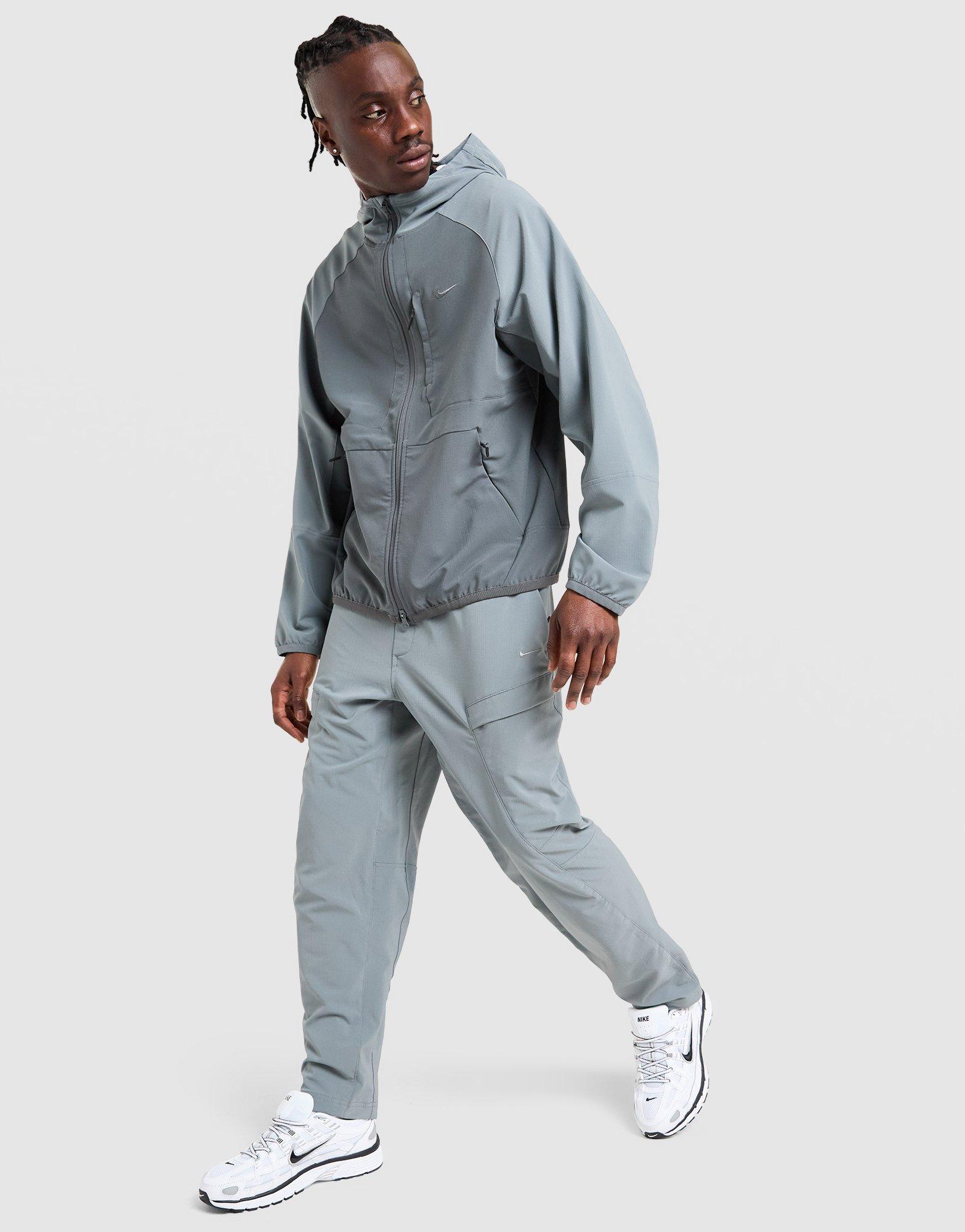 Nike UNLIMITED CARGO PANTS