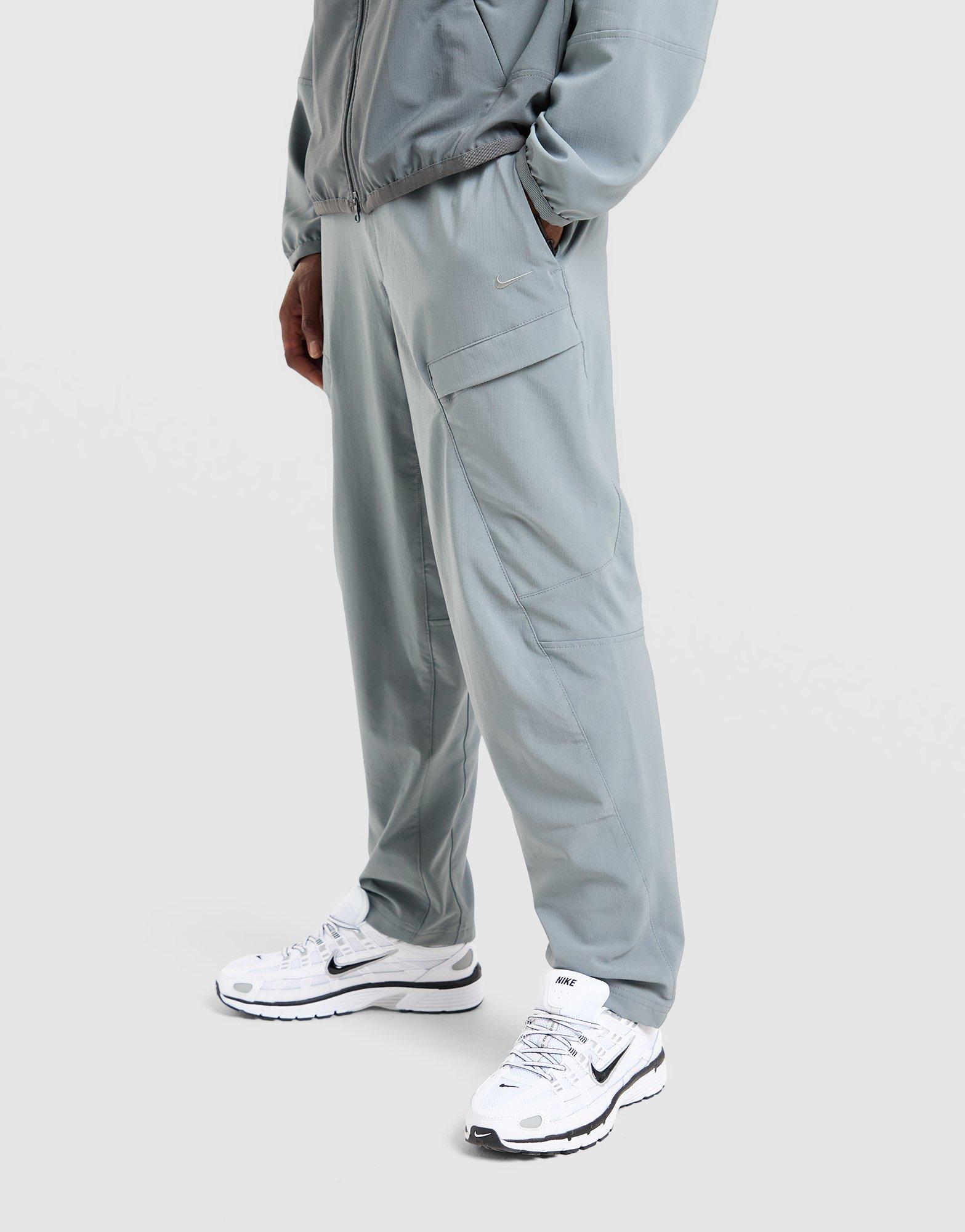 Nike UNLIMITED CARGO PANTS