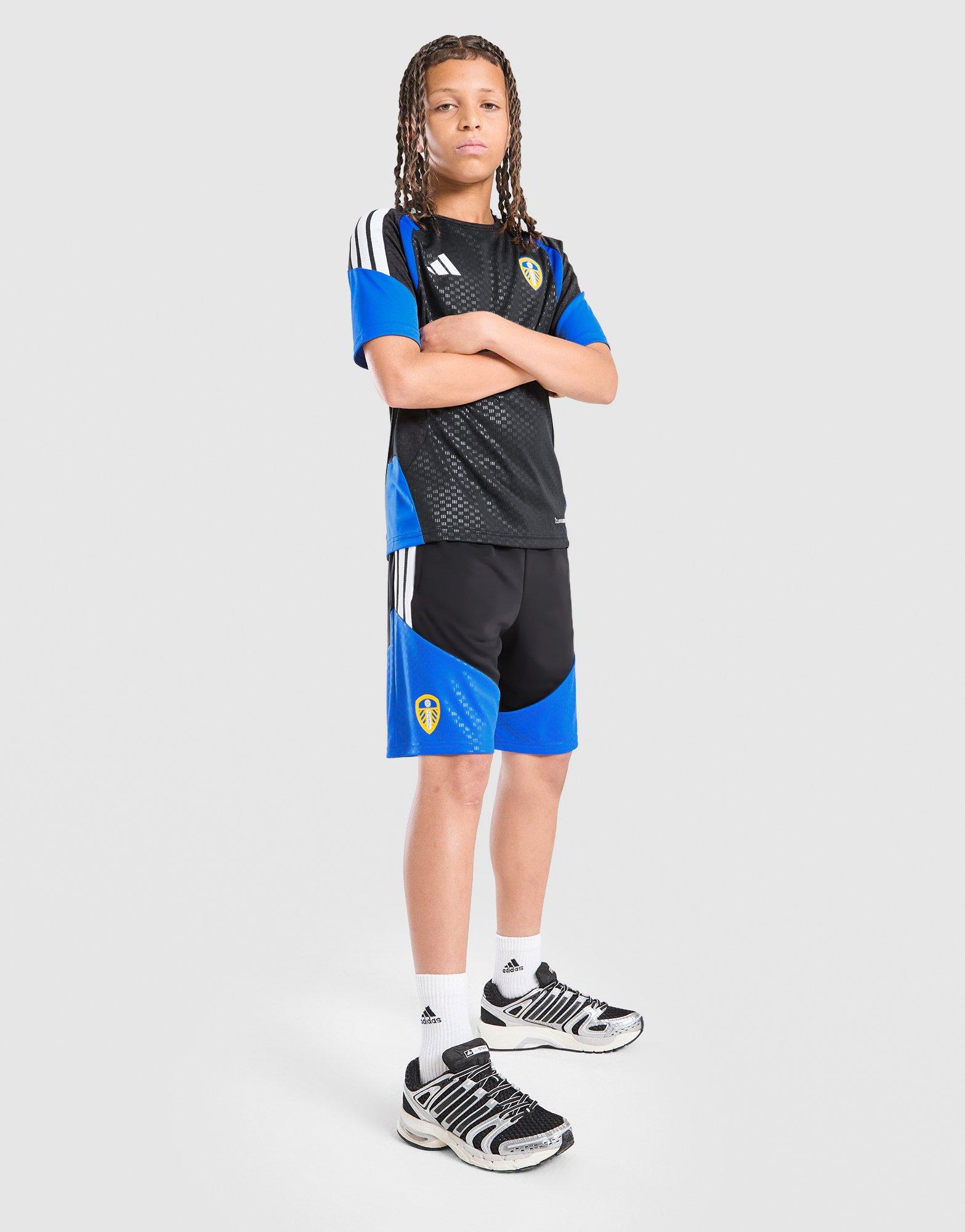 adidas Leeds United FC Tiro 26 Training Shorts Junior