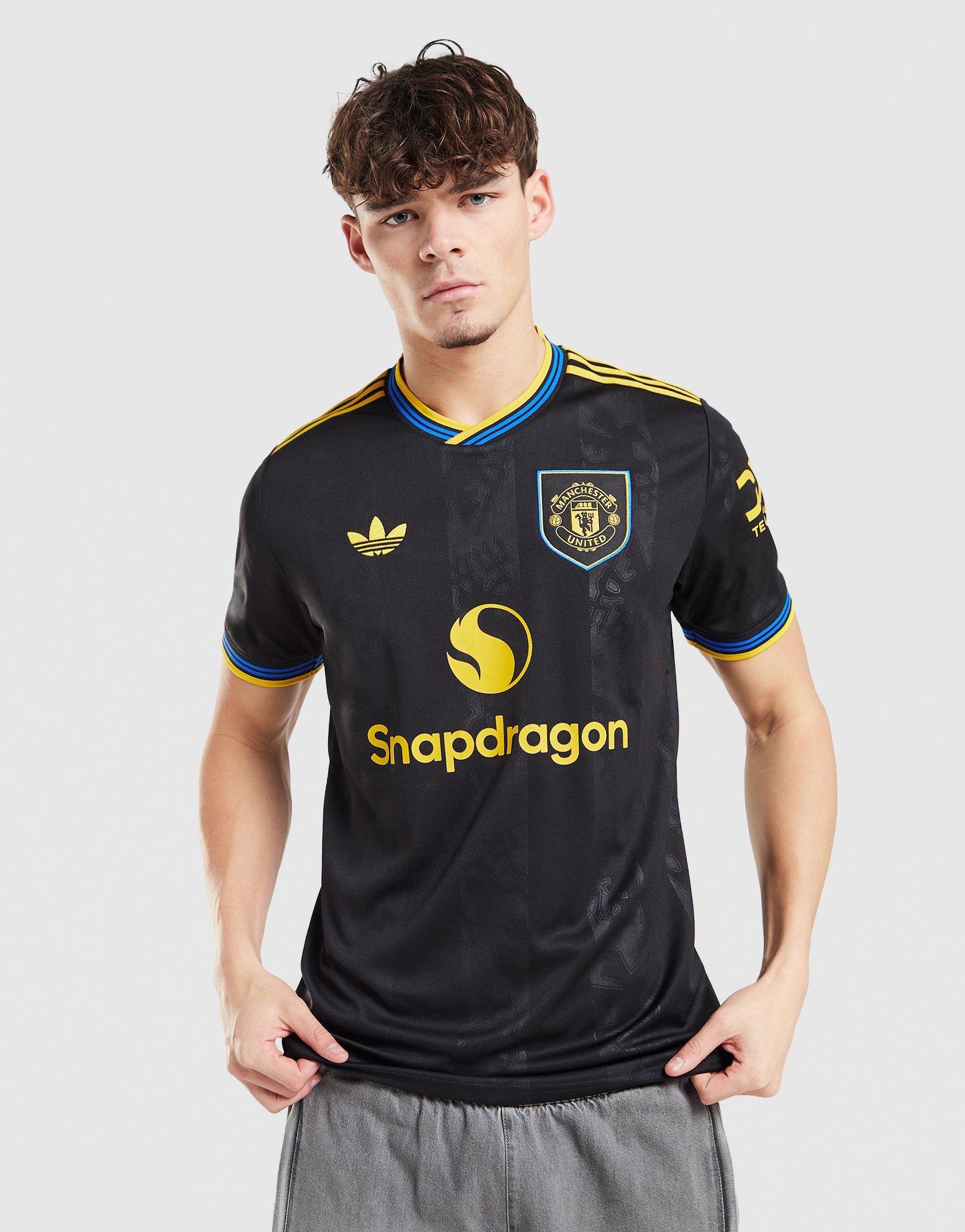 adidas Originals Manchester United 2025/26 Fernandes #8 Third Shirt