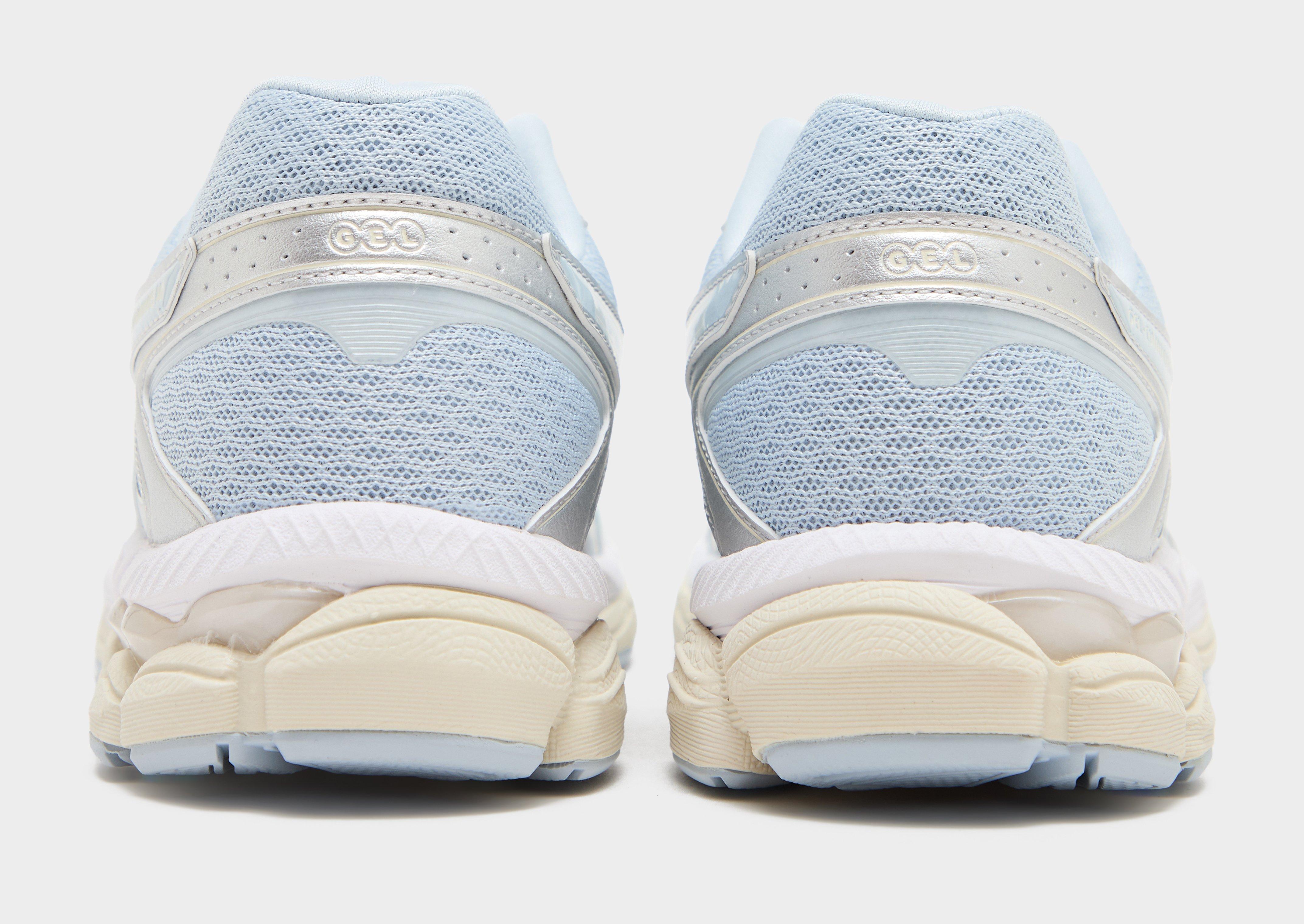ASICS GEL-CUMULUS 16 Women's