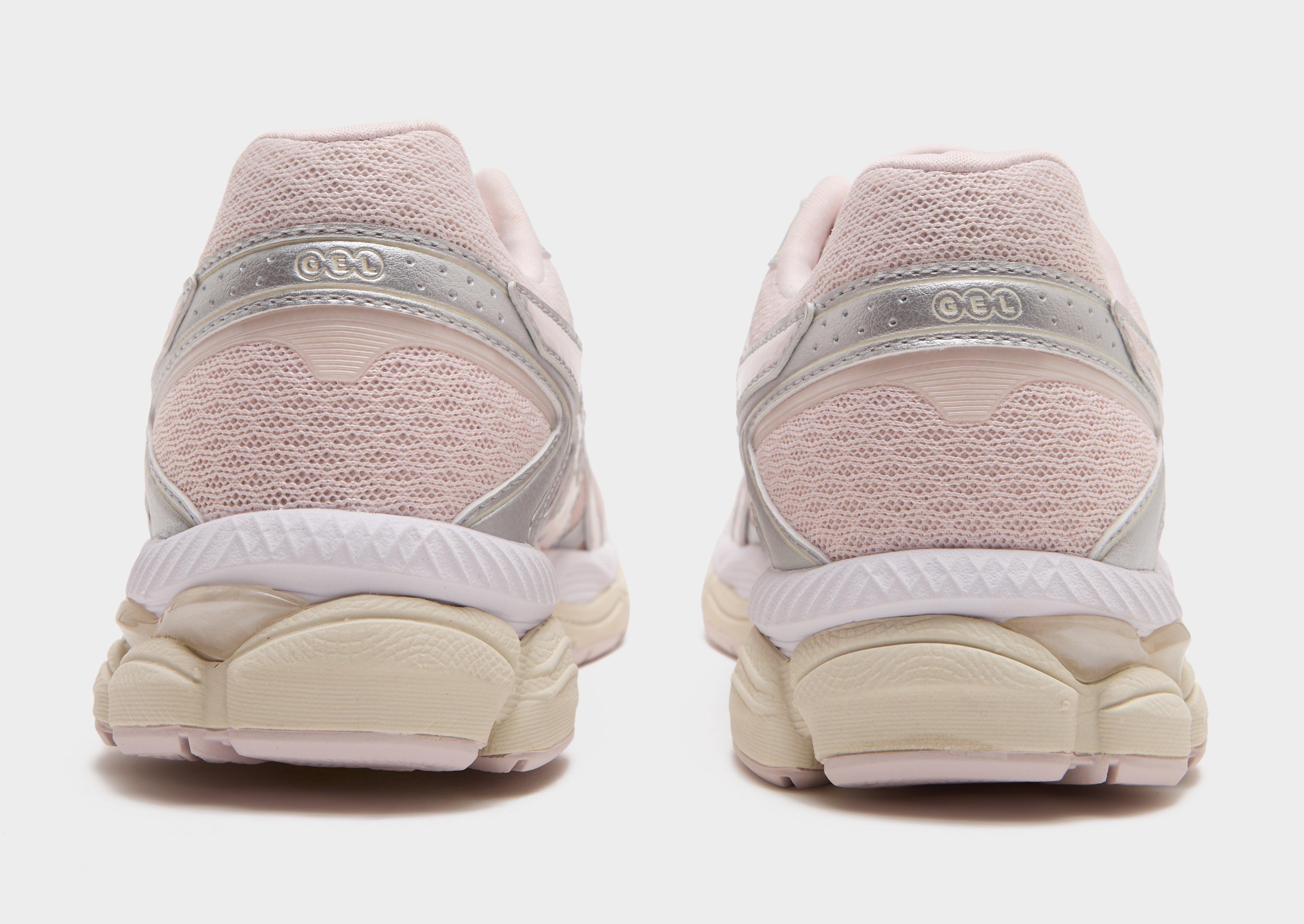 ASICS GEL-CUMULUS 16 Women's