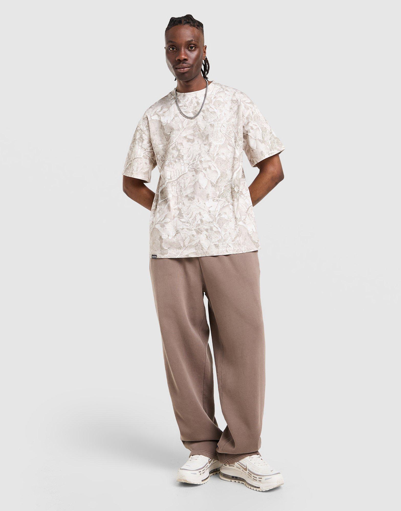 DAILYSZN Godwin T-Shirt