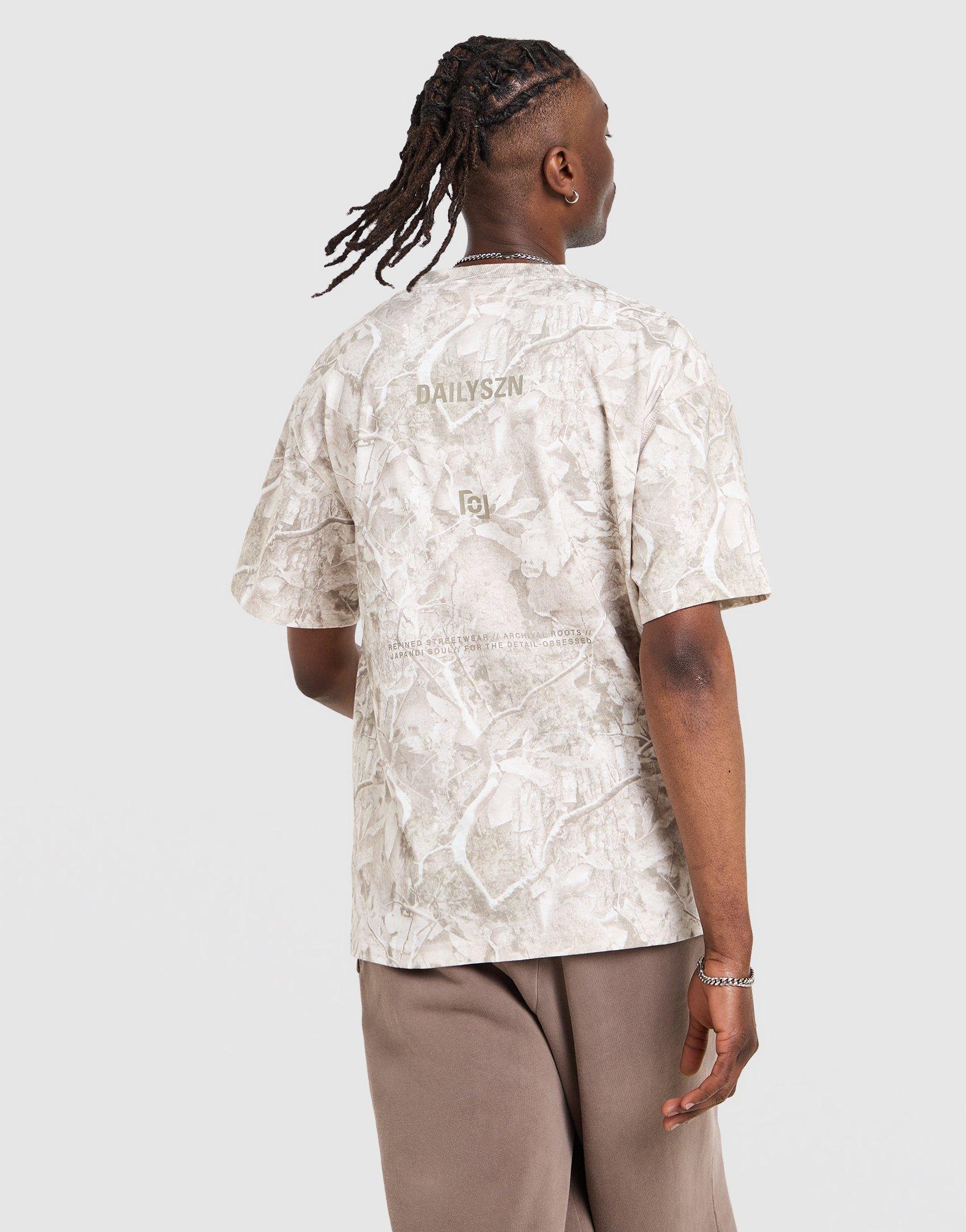 DAILYSZN Godwin T-Shirt