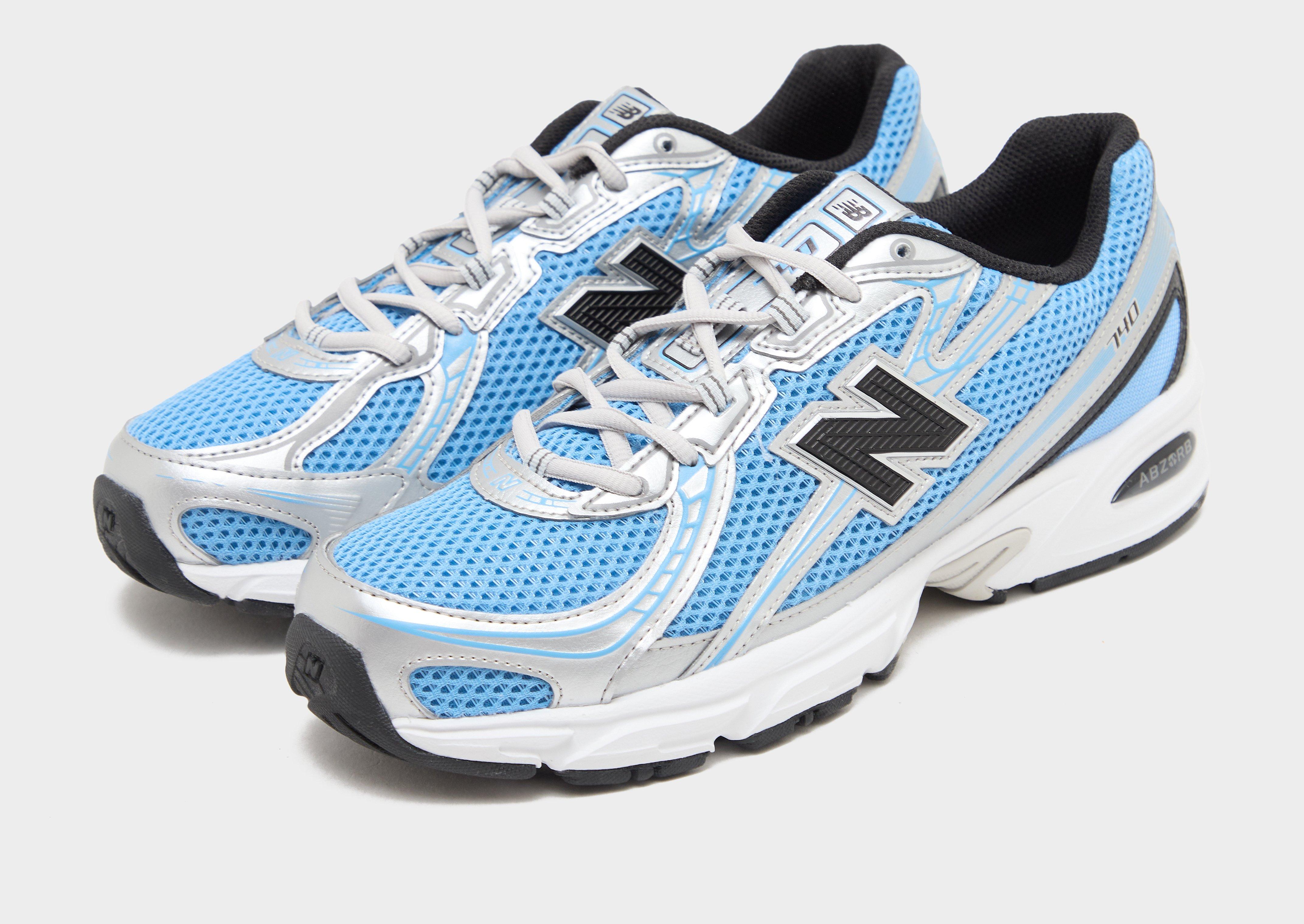 New Balance 740