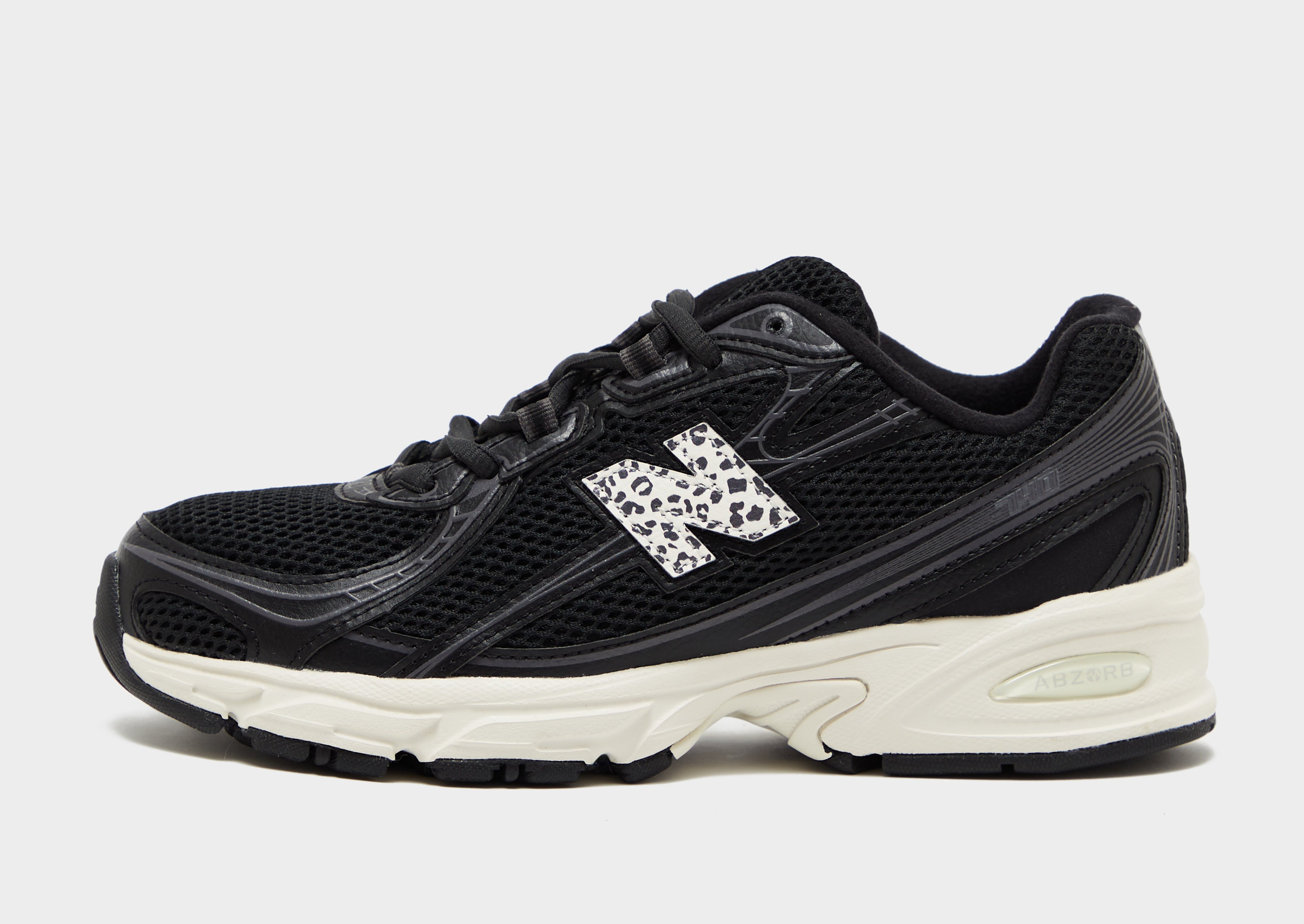 Black New Balance 740 Women's - JD Sports Global