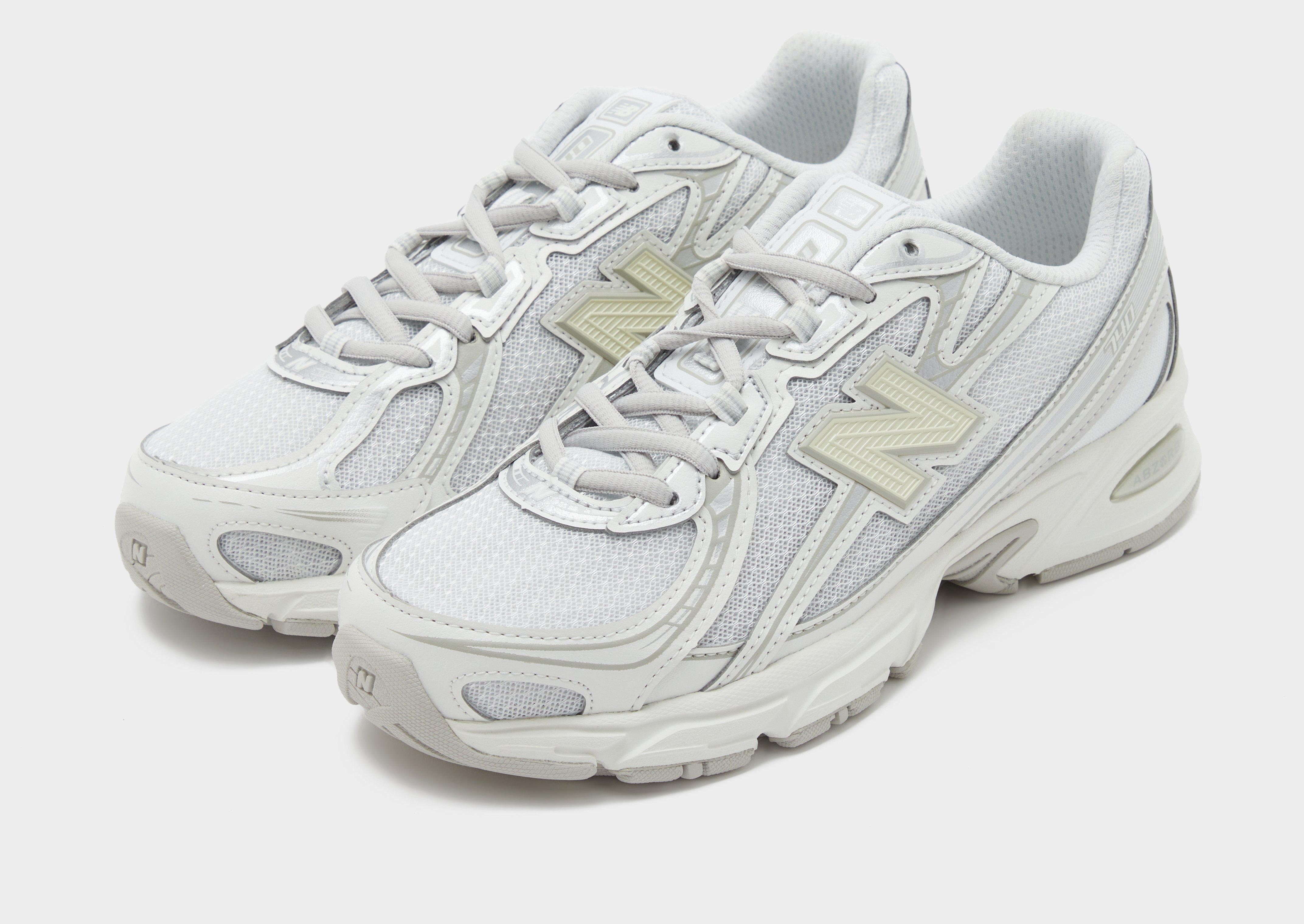 New Balance 740 Dam