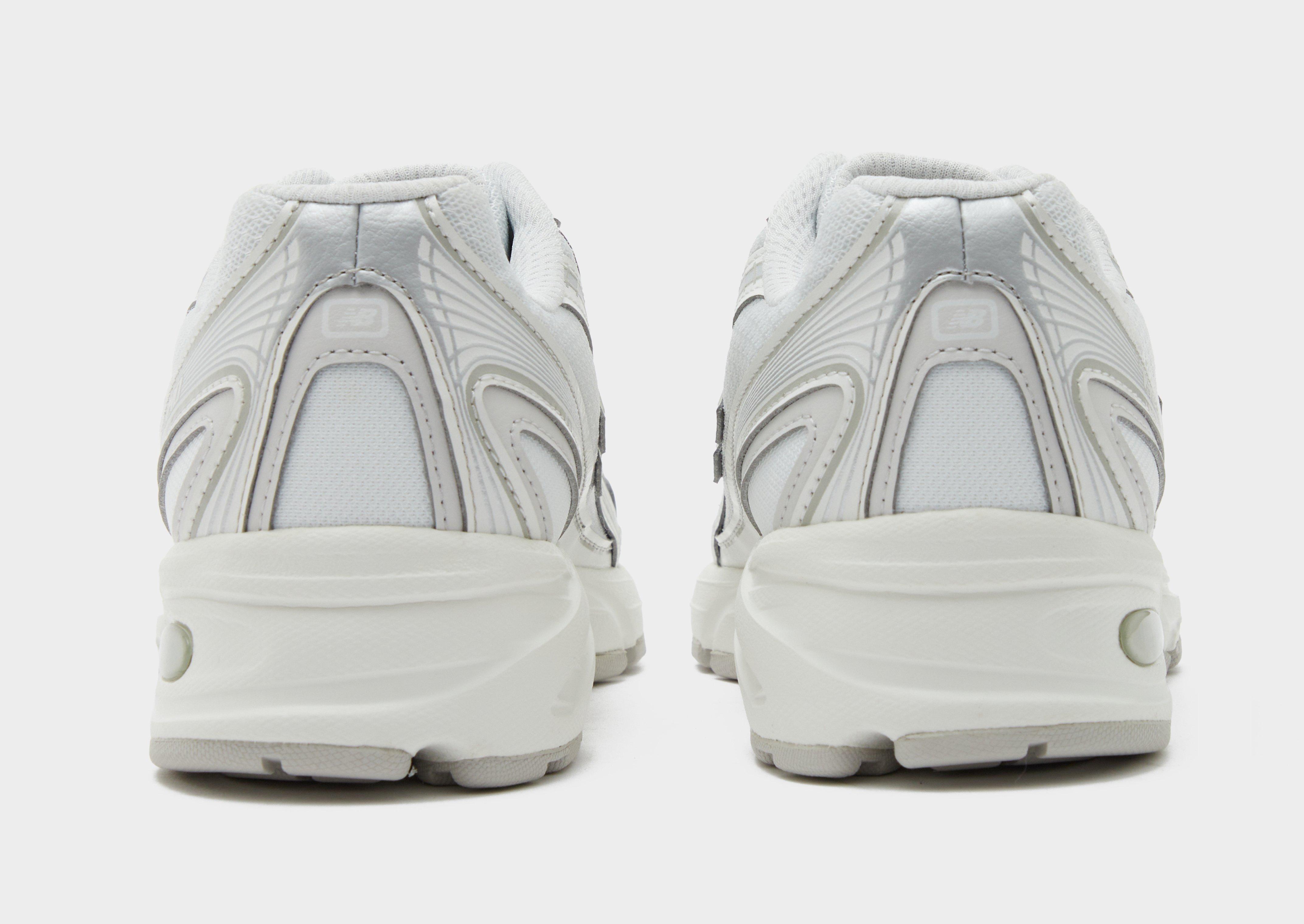 New Balance 740 Dam