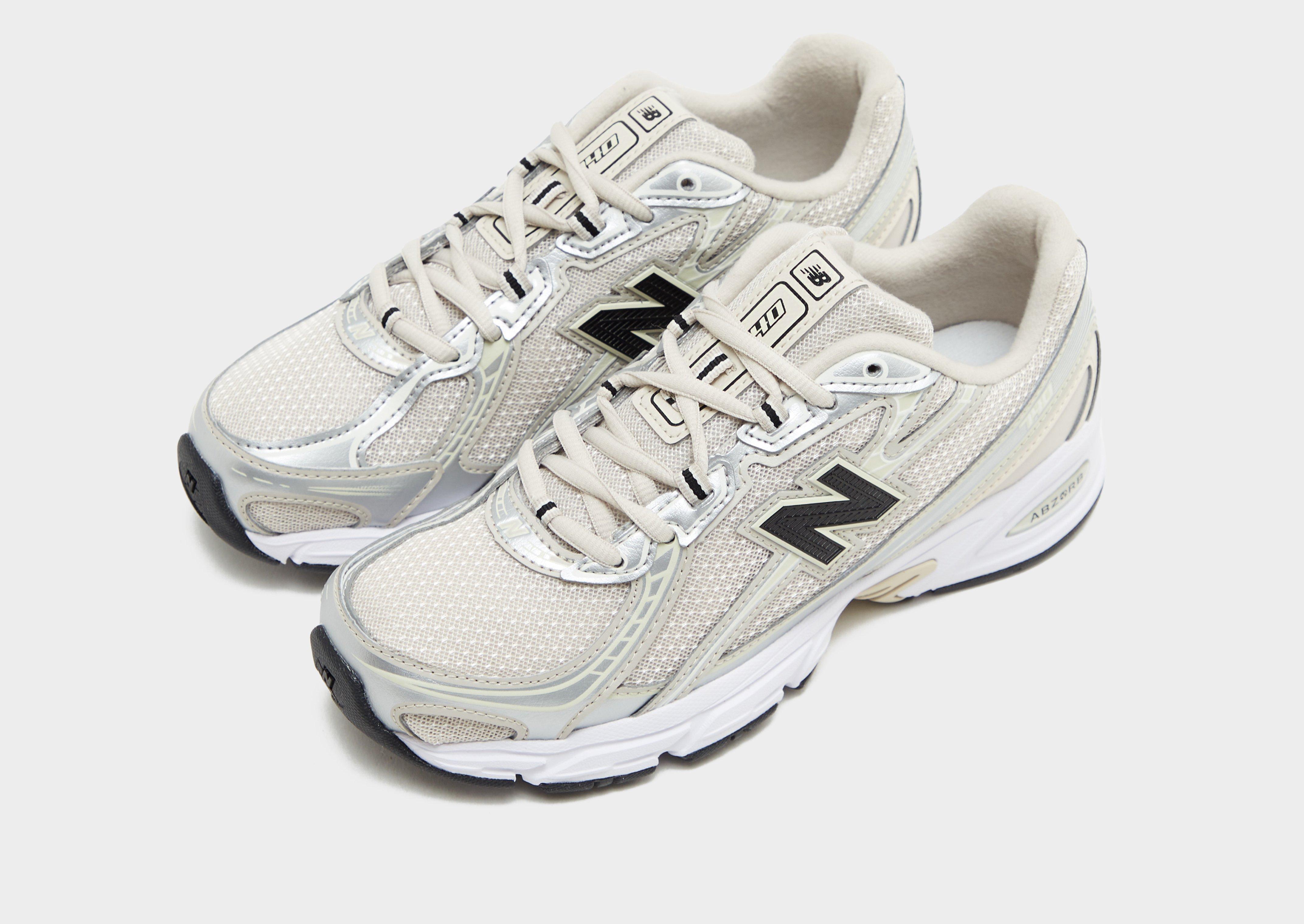 New Balance 740 Women's