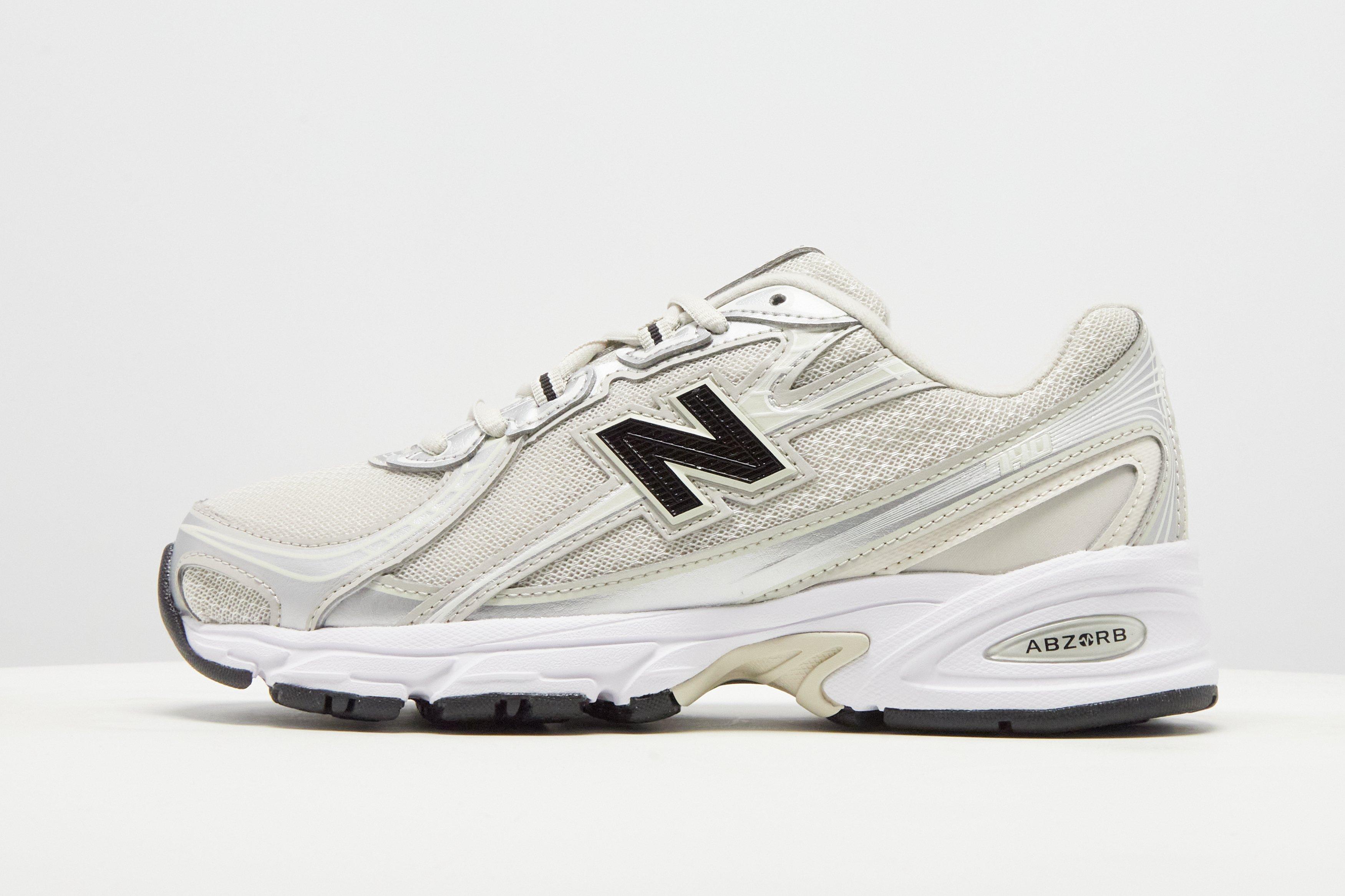 New Balance 740 Women's
