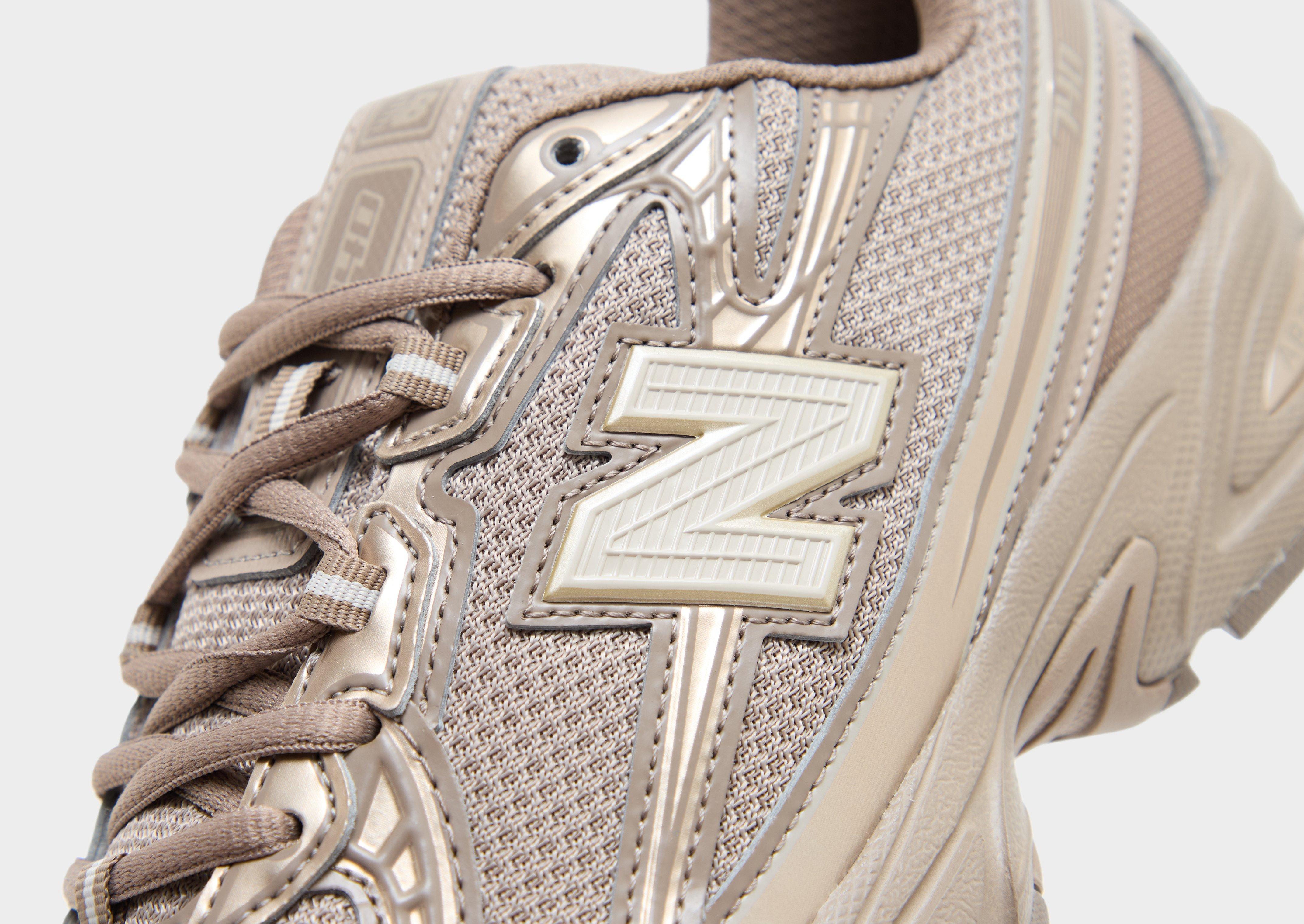 New Balance 740 Women's