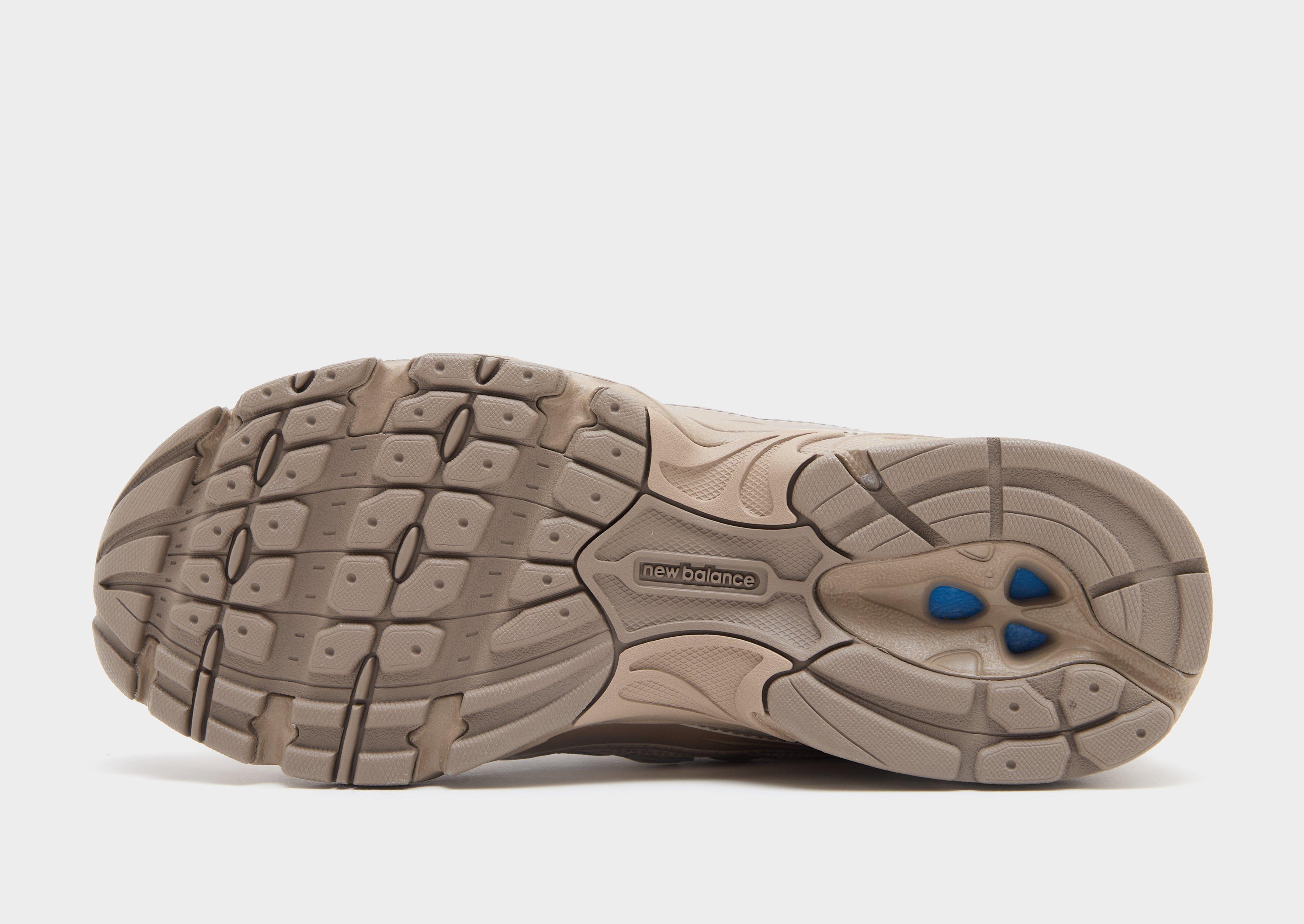New Balance 740 Women's