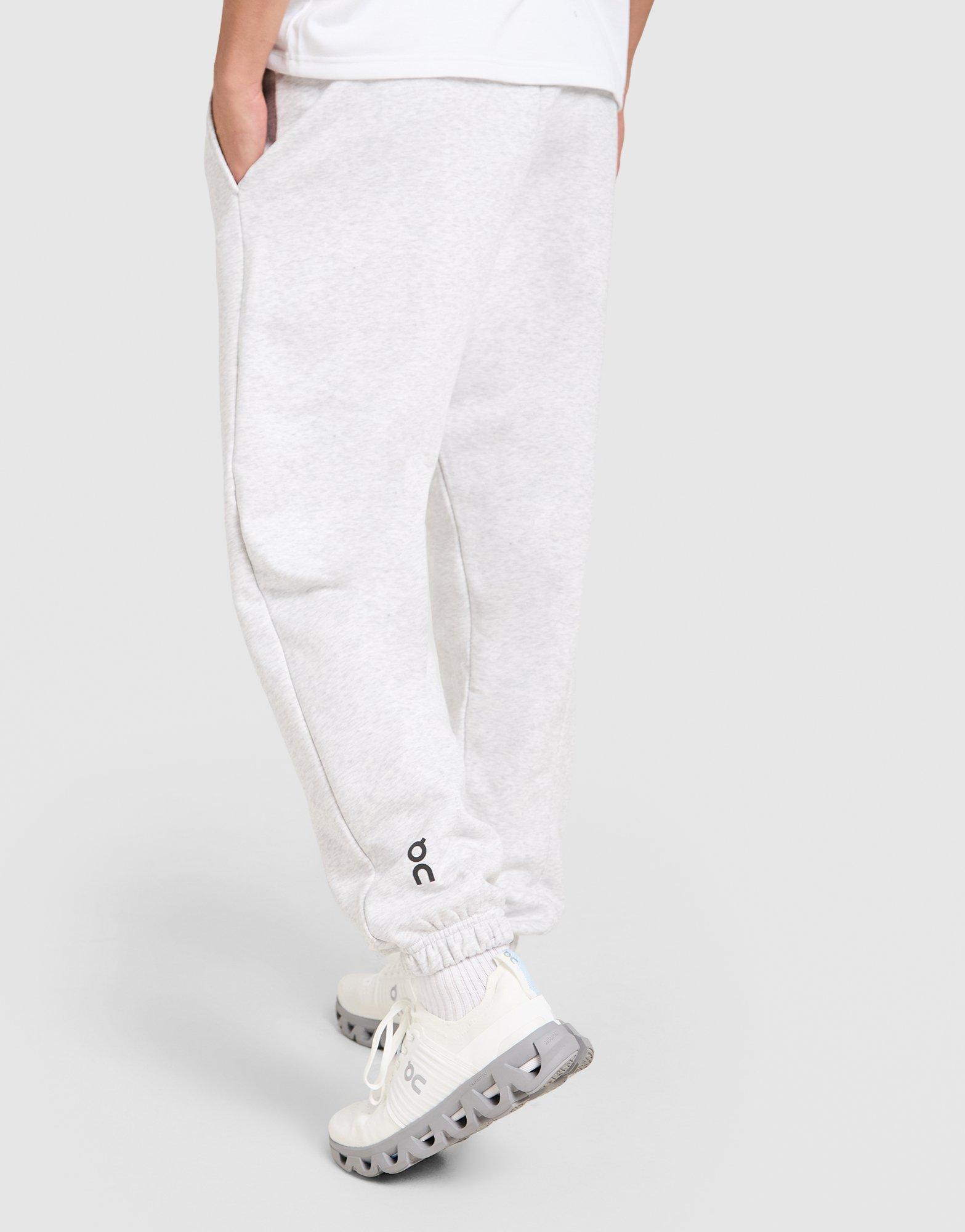 On Running Club Joggers