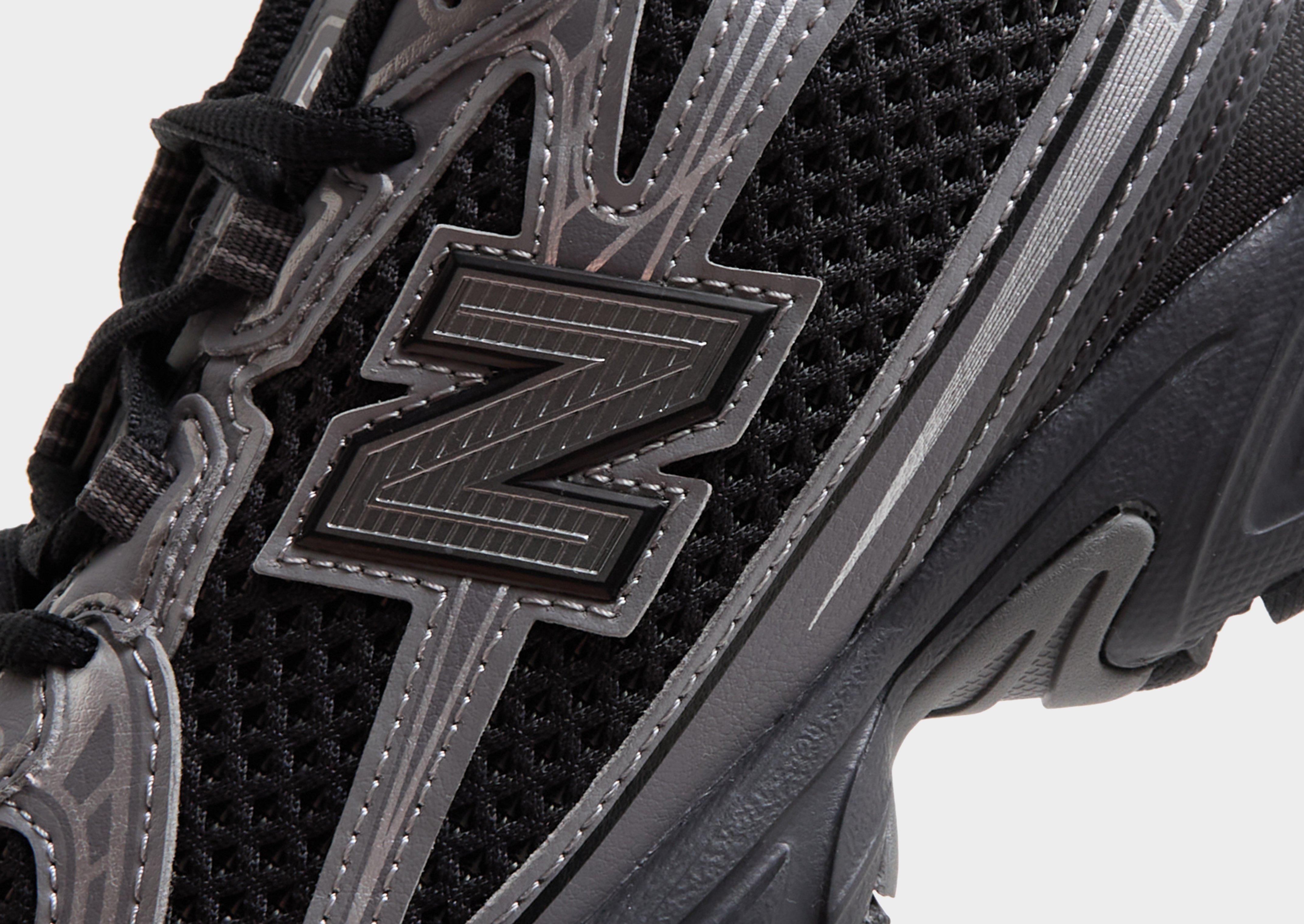 New Balance 740