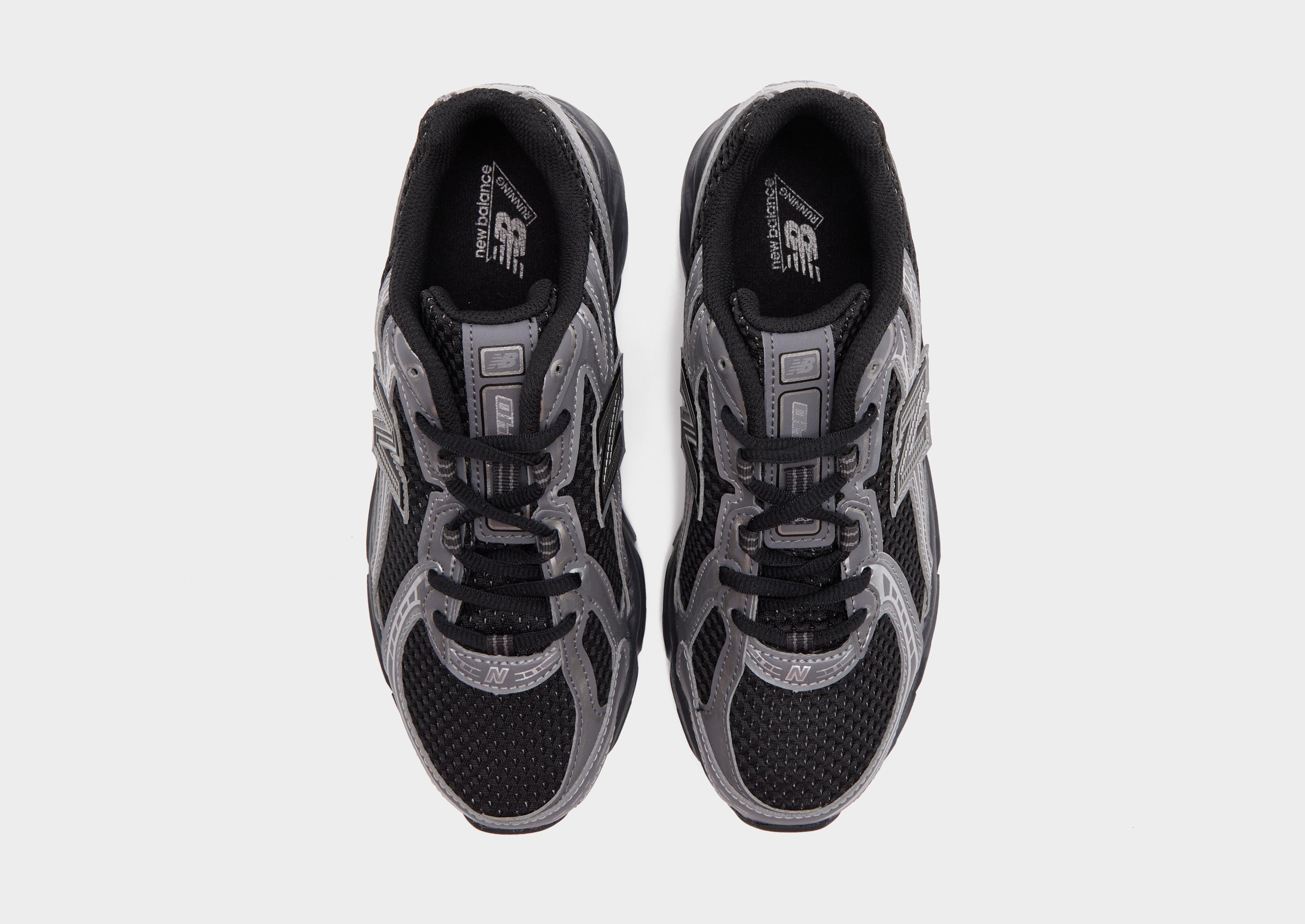 New Balance 740