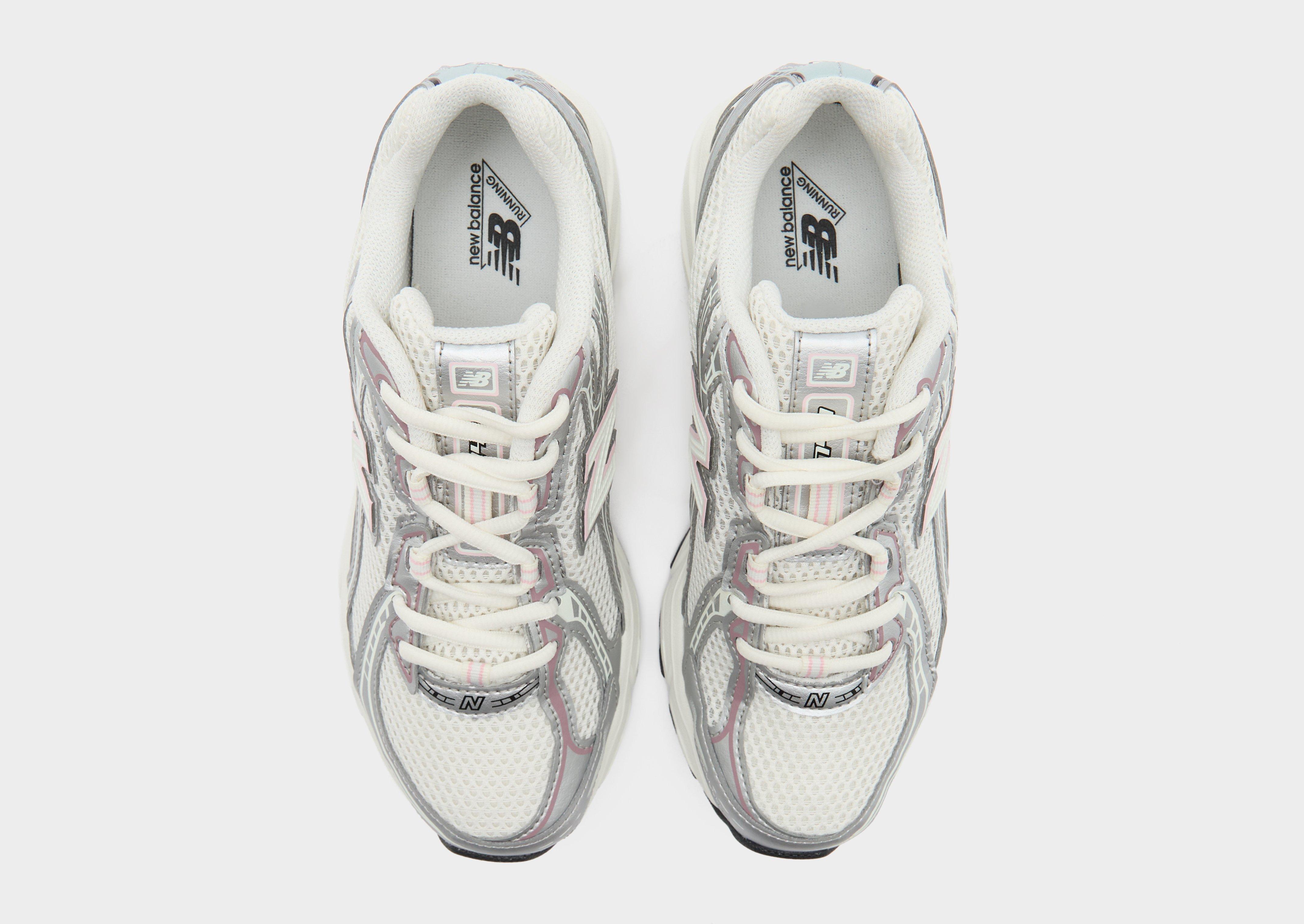 New Balance 740 Junior