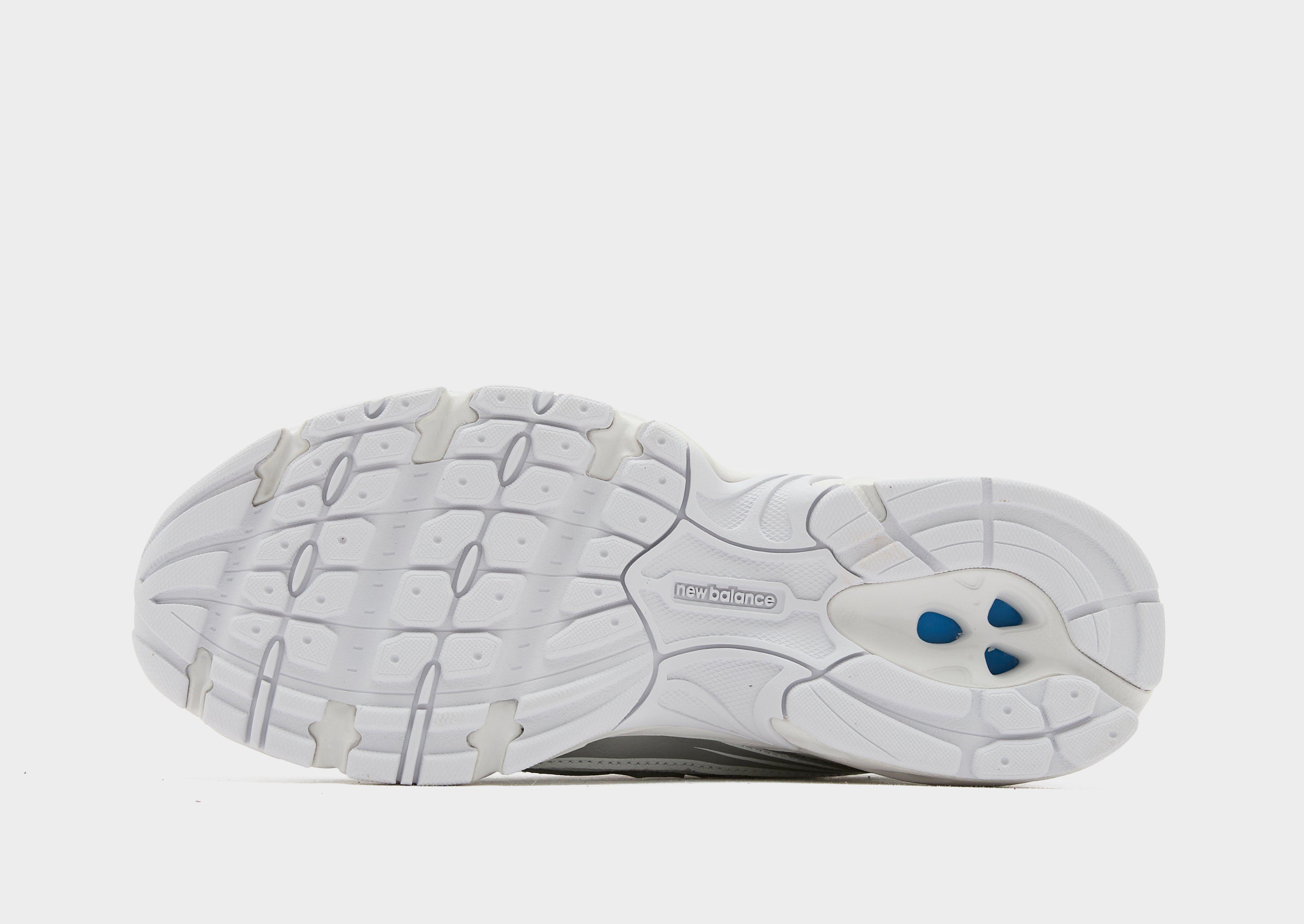 New Balance 740 Junior