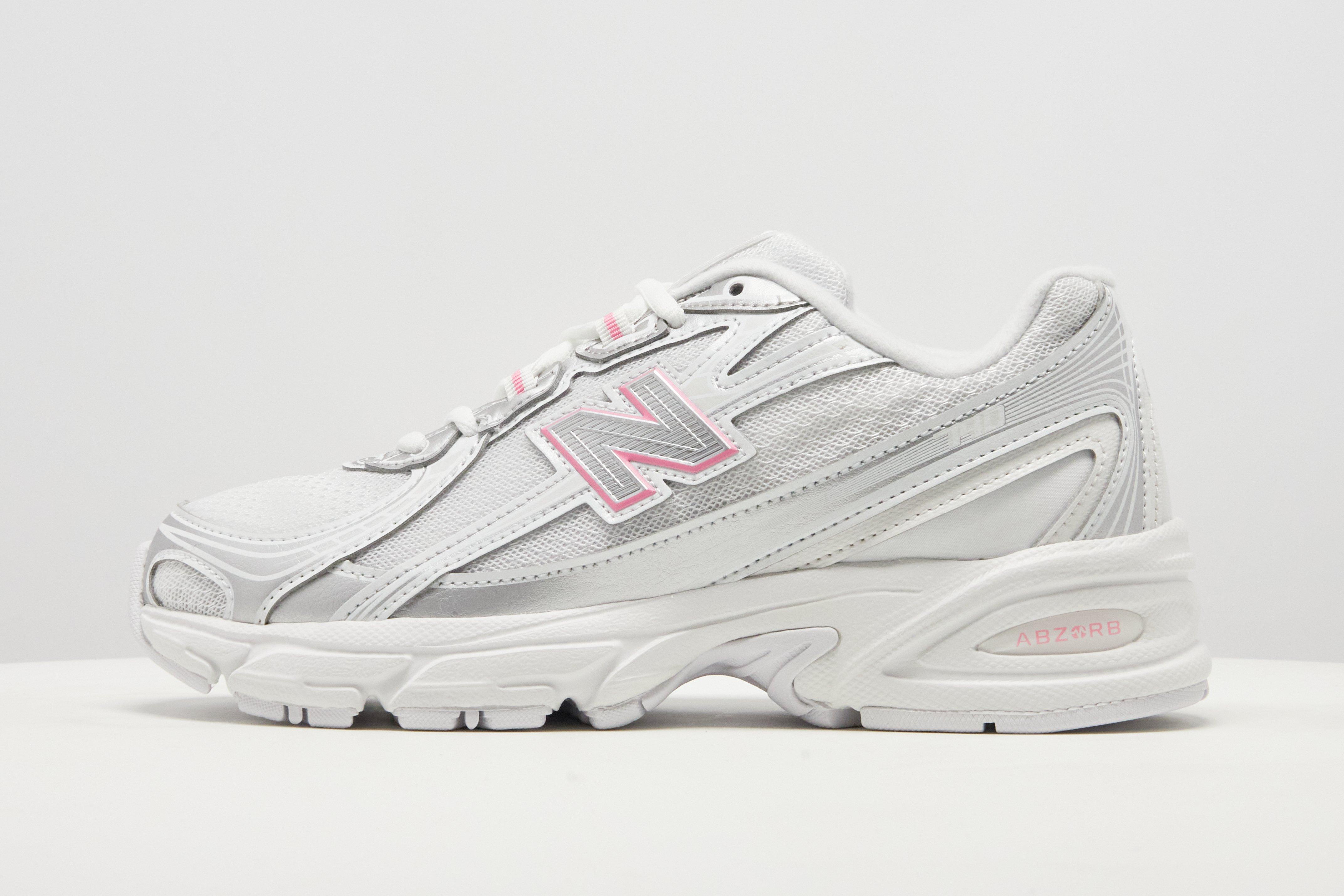 New Balance 740 Junior
