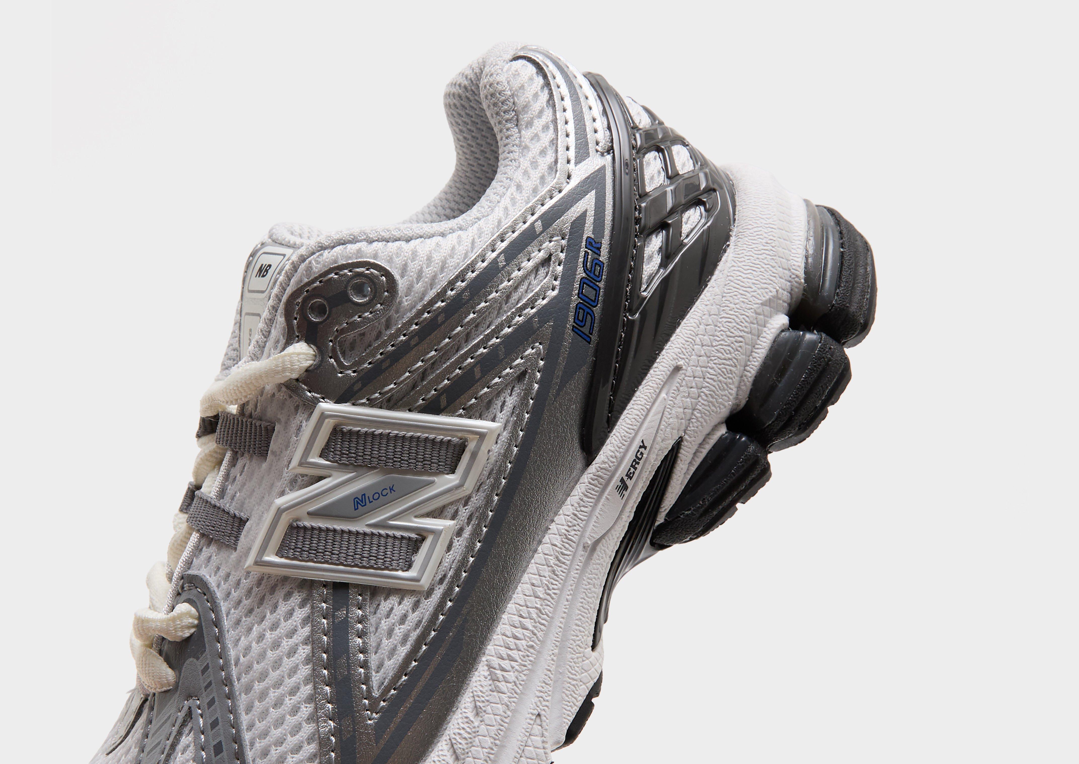 New Balance 1906 Barn