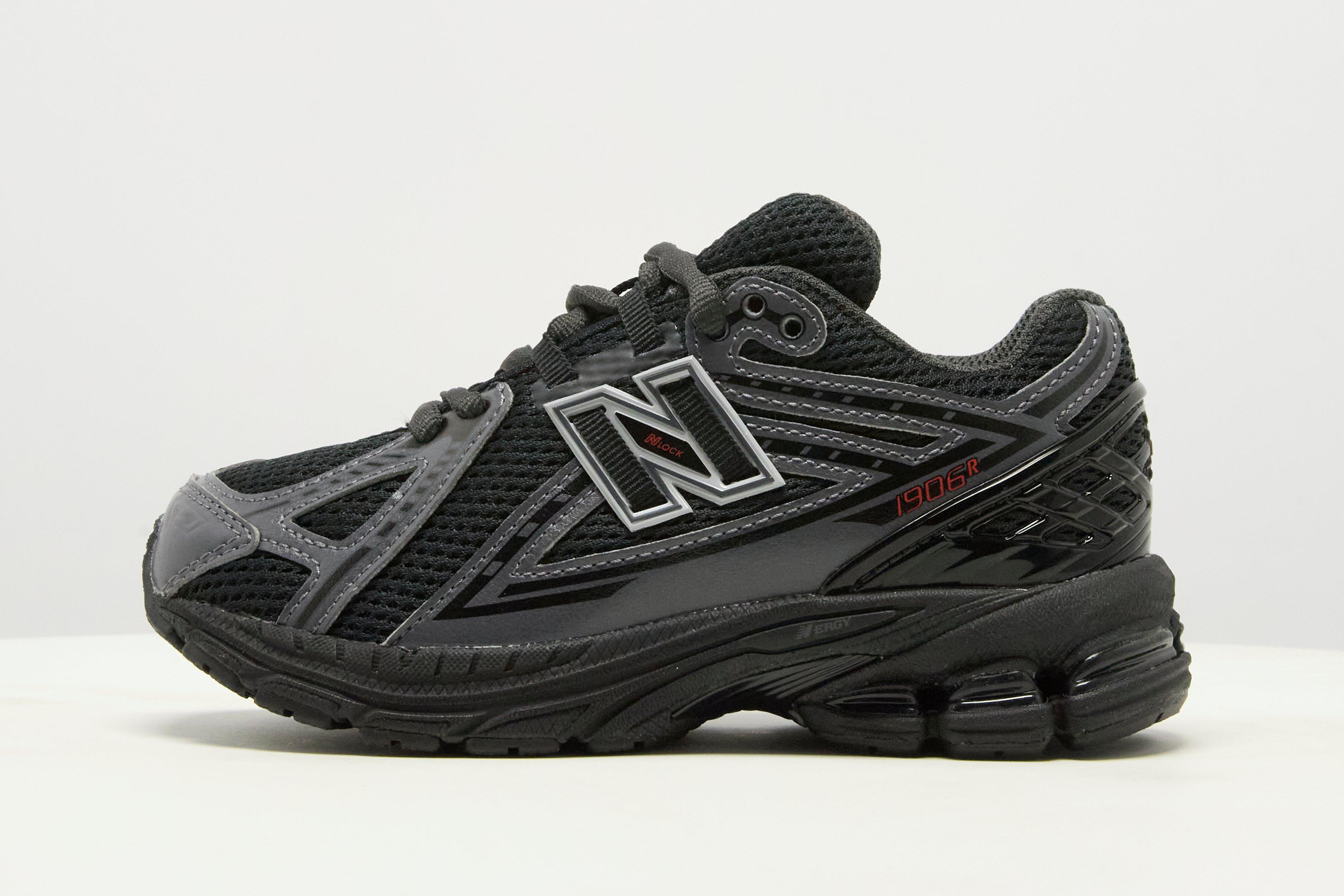New Balance 1906