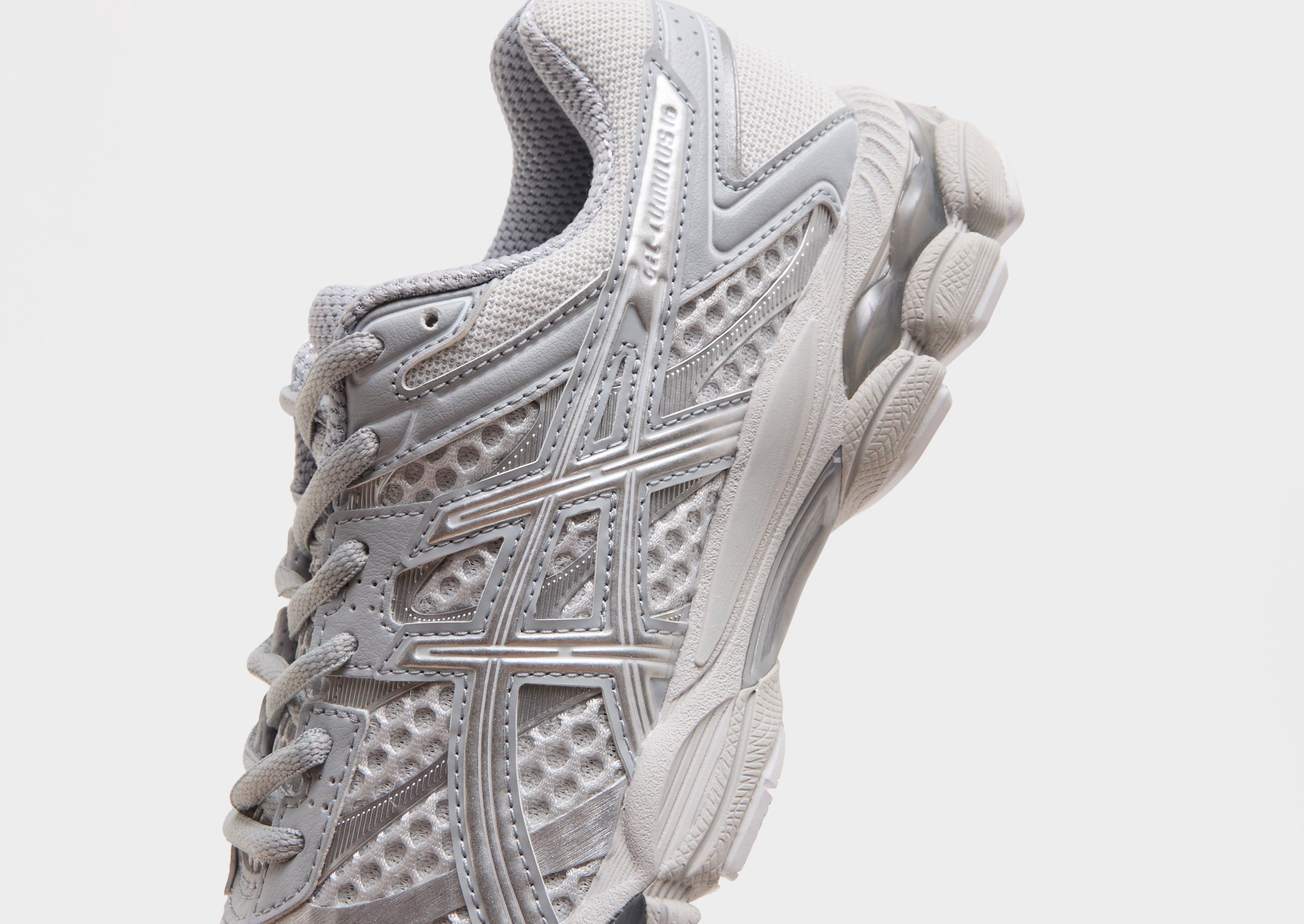 ASICS GEL-CUMULUS 16 Women's