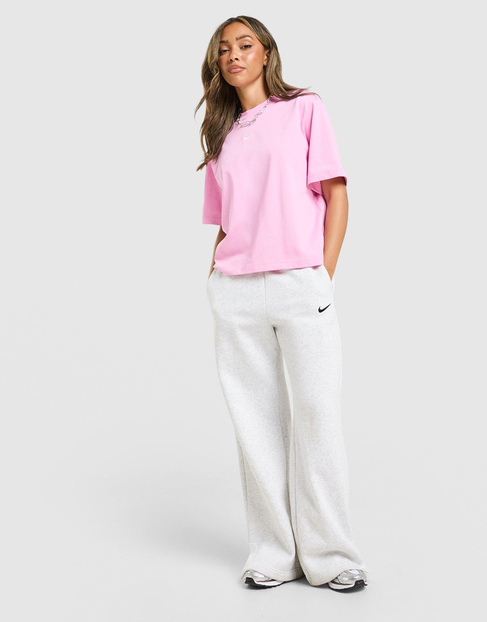 Nike Essentials Boxy T-Shirt