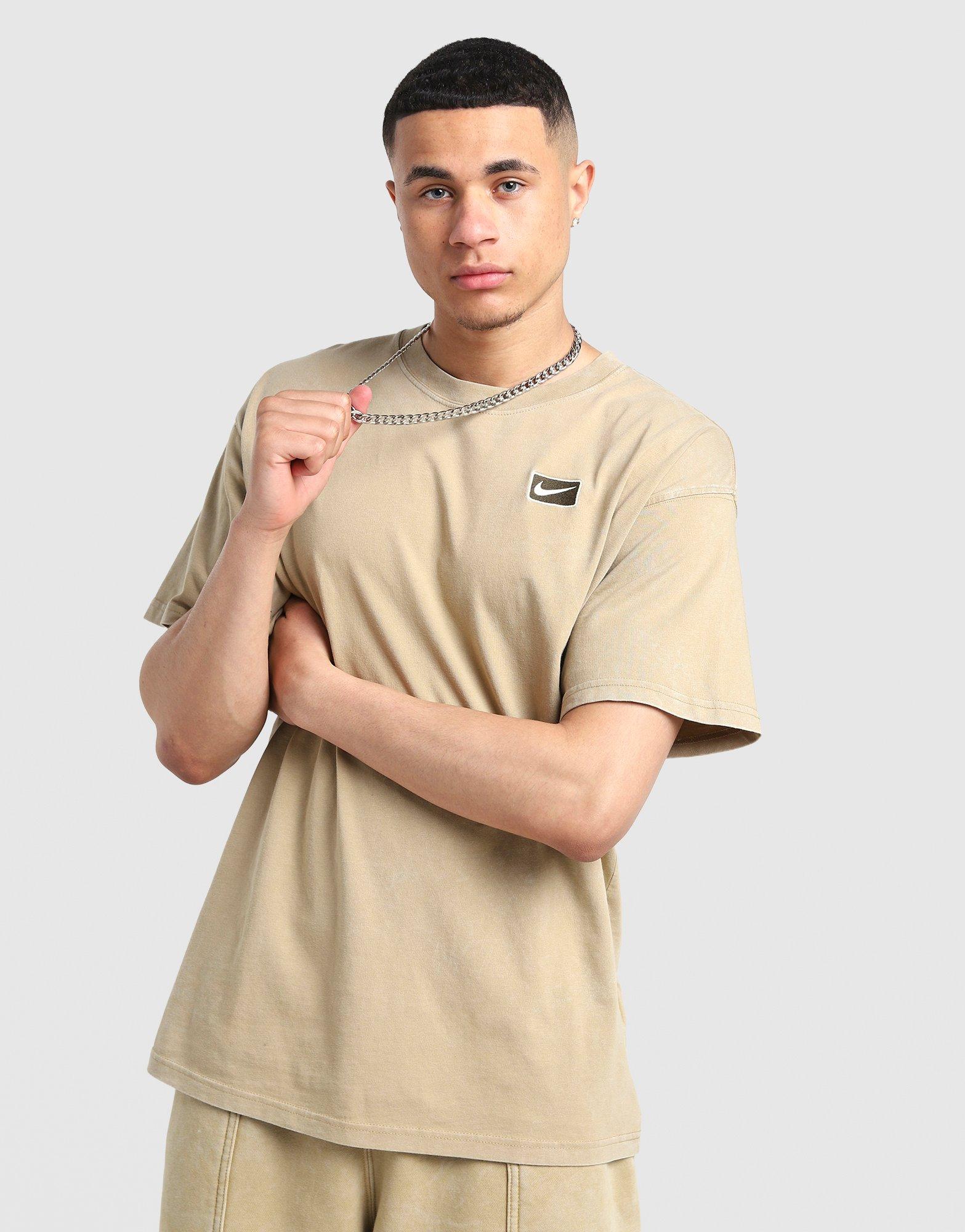 Nike Street Graphic T-Shirt