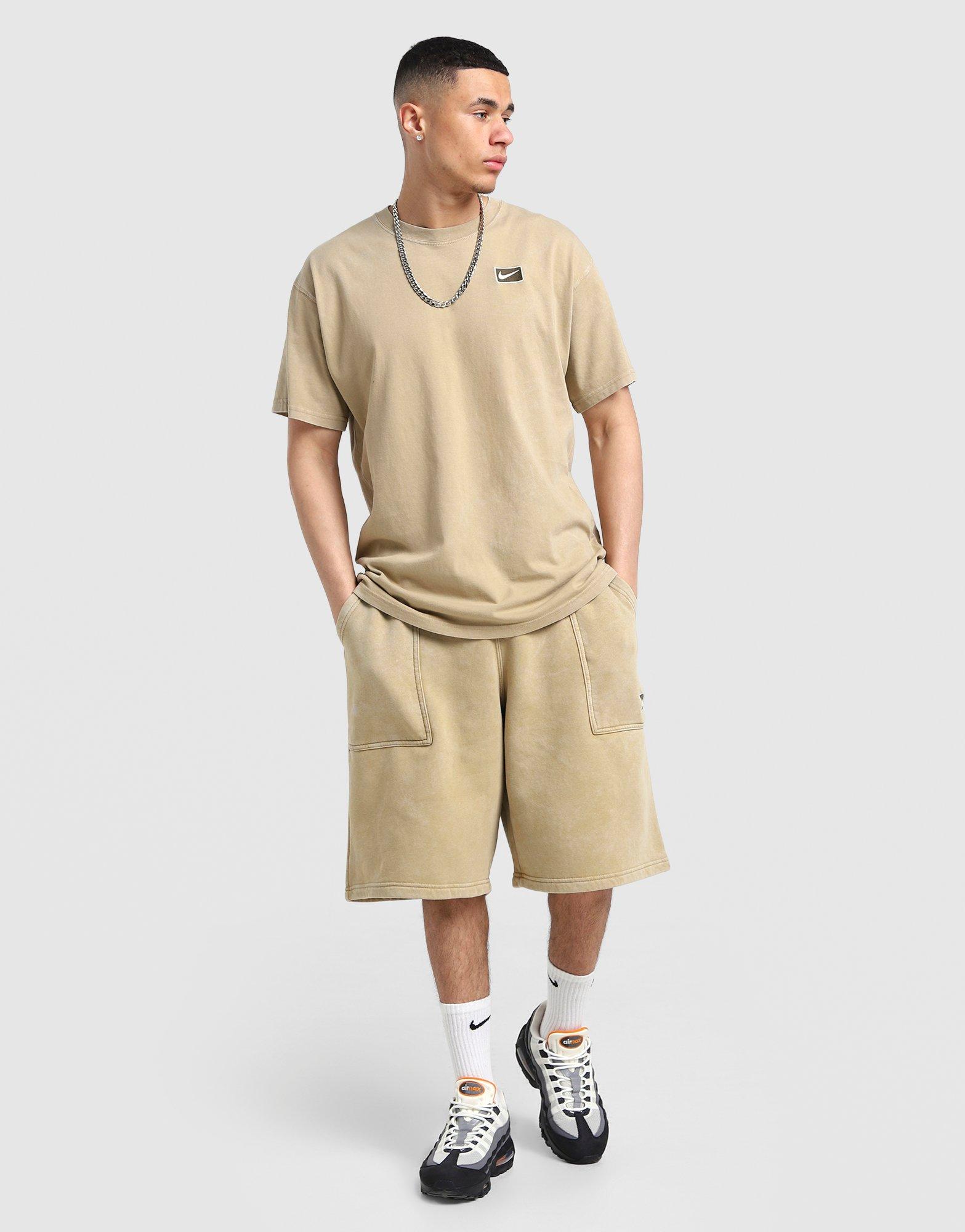 Nike Street Graphic T-Shirt