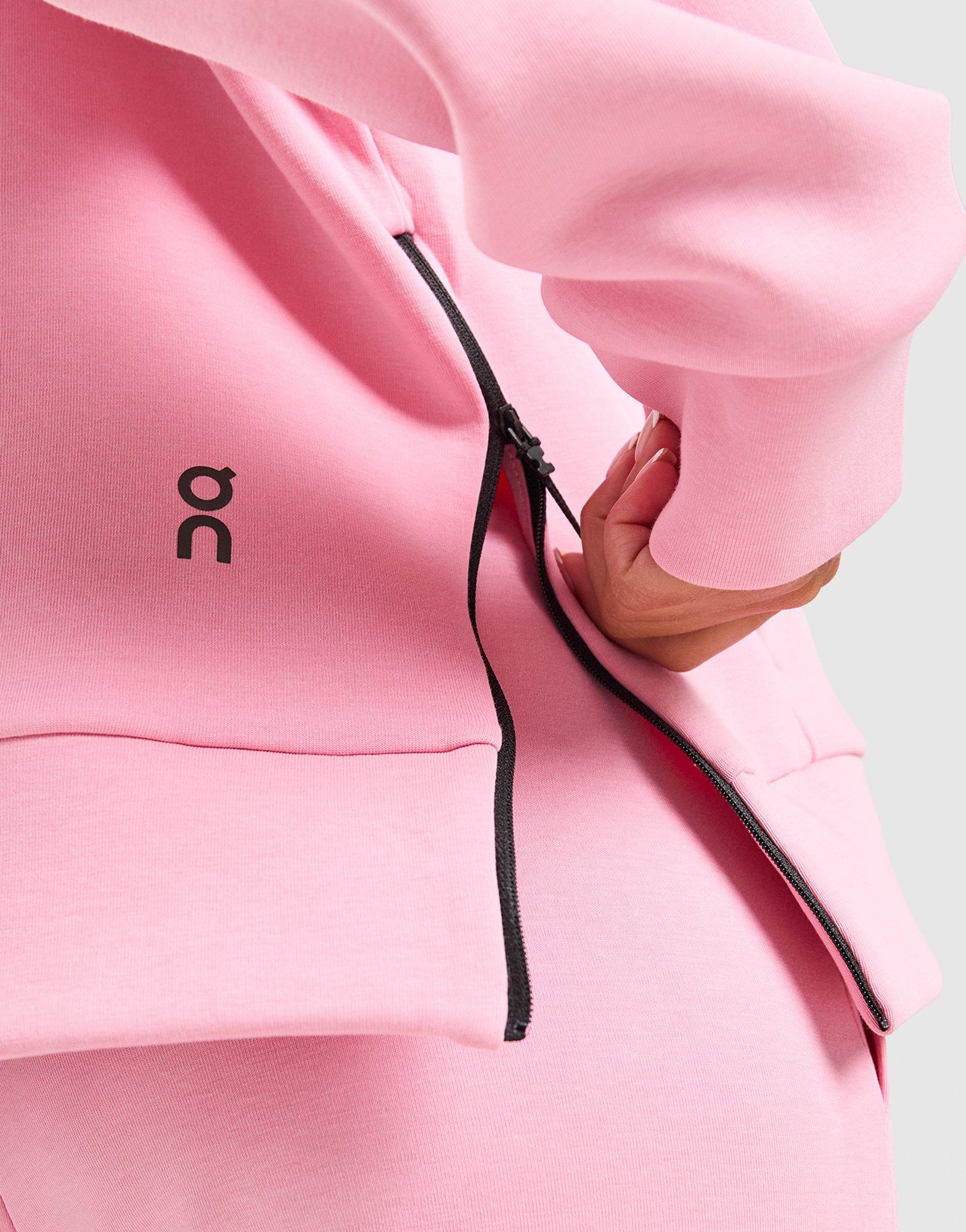 On Running Focus Tech Overhead Hoodie