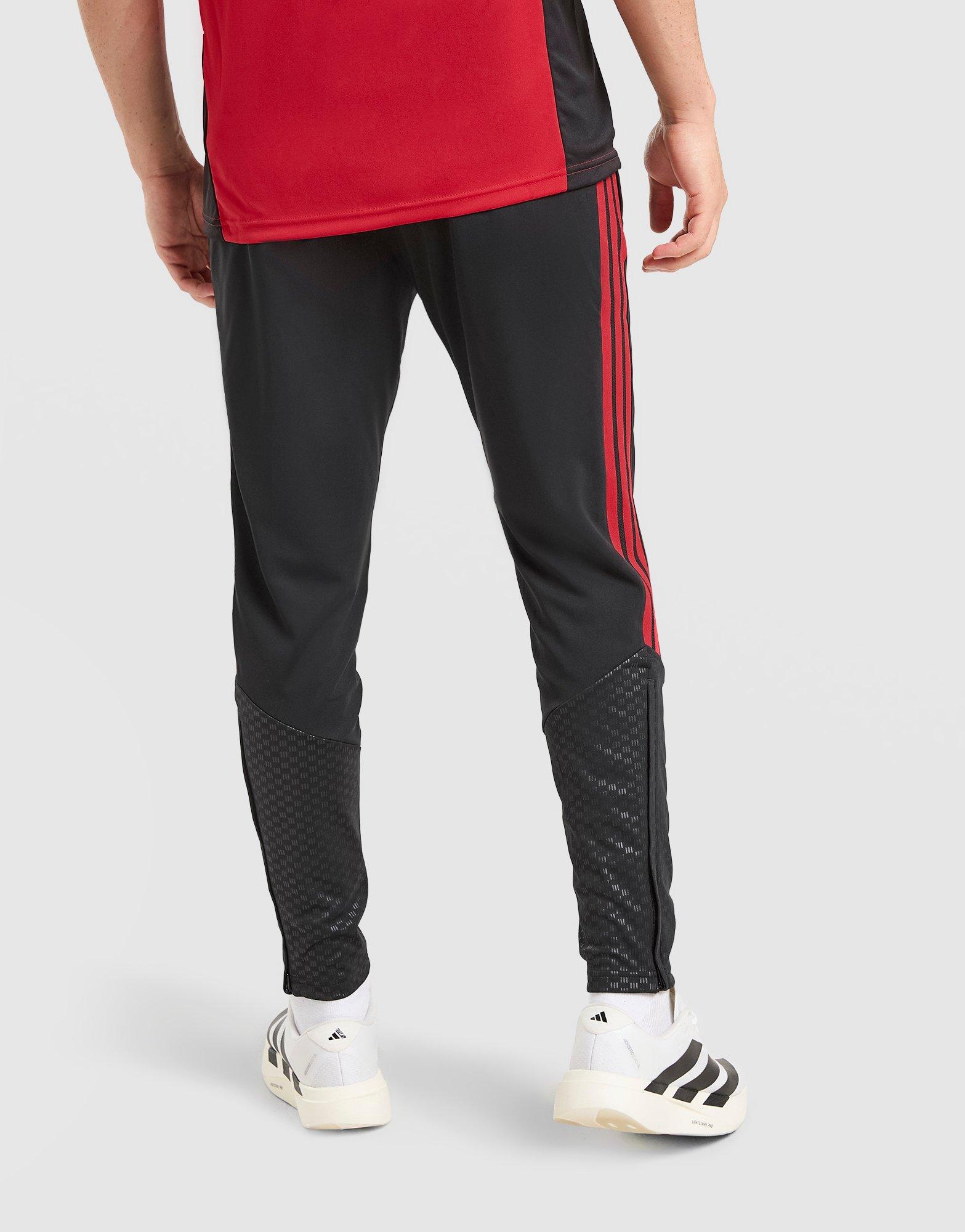 adidas Manchester United FC Tiro 26 Training Track Pants