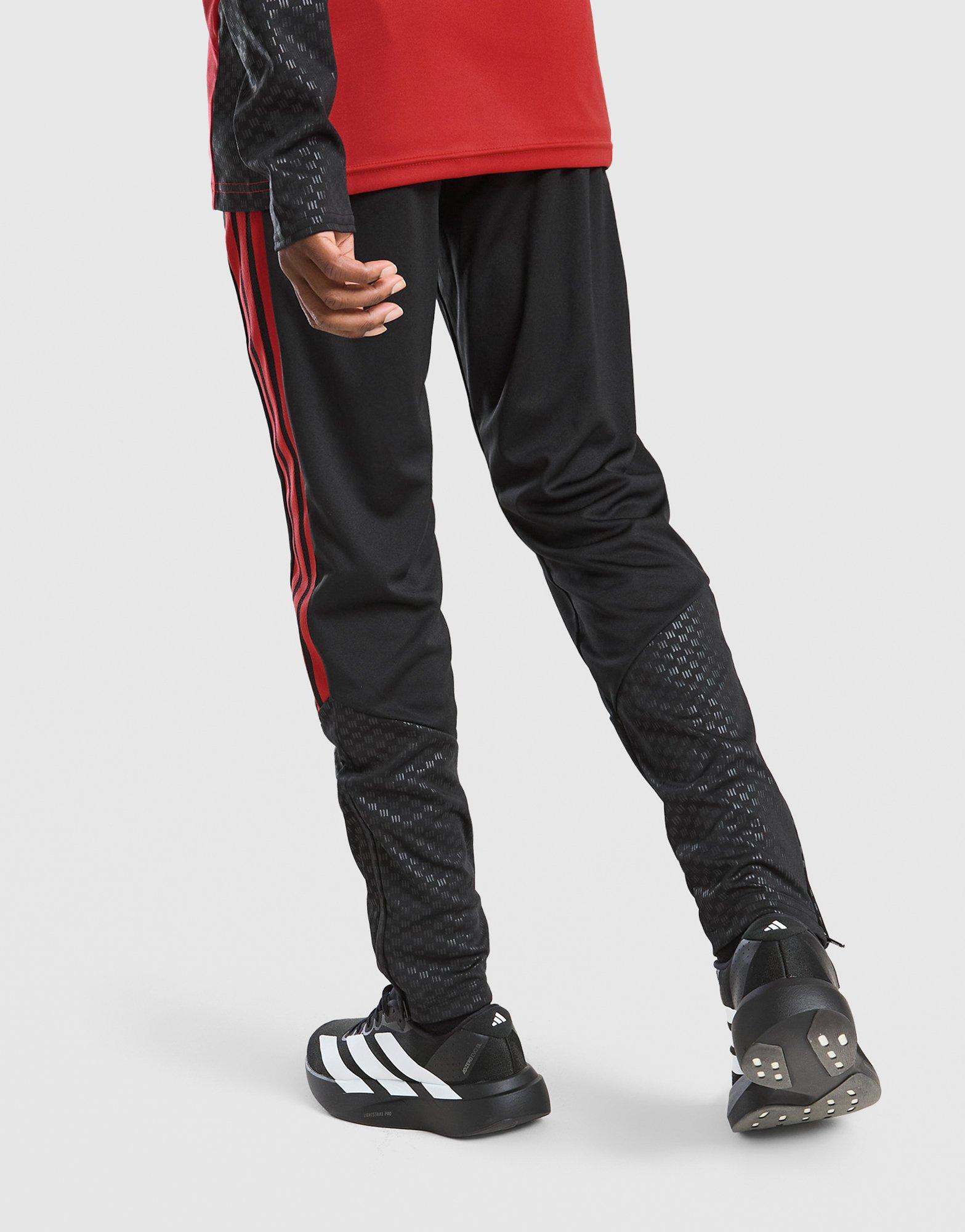adidas Manchester United Tiro 26 Training Track Pants Jnr