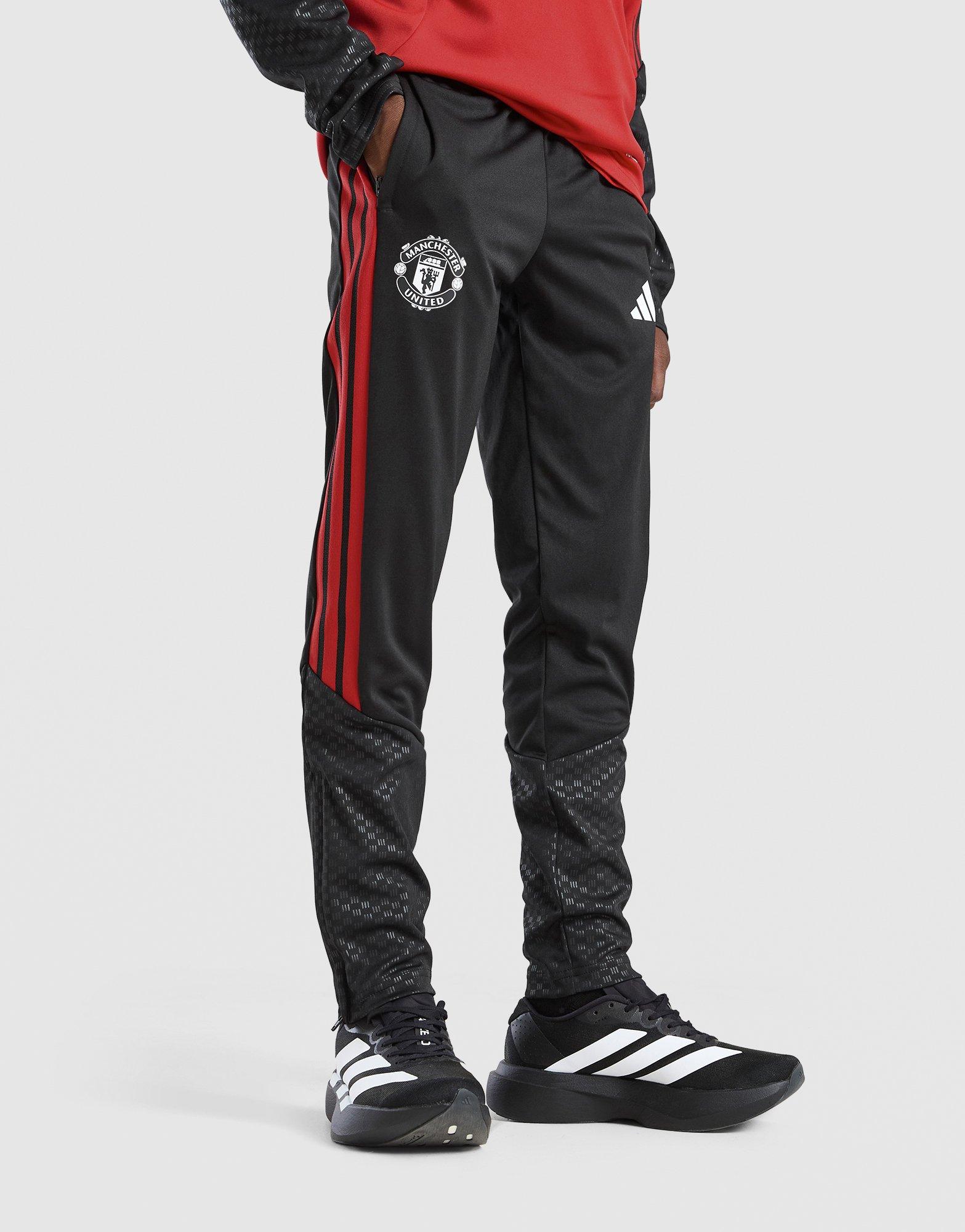 adidas Manchester United Tiro 26 Training Track Pants Jnr