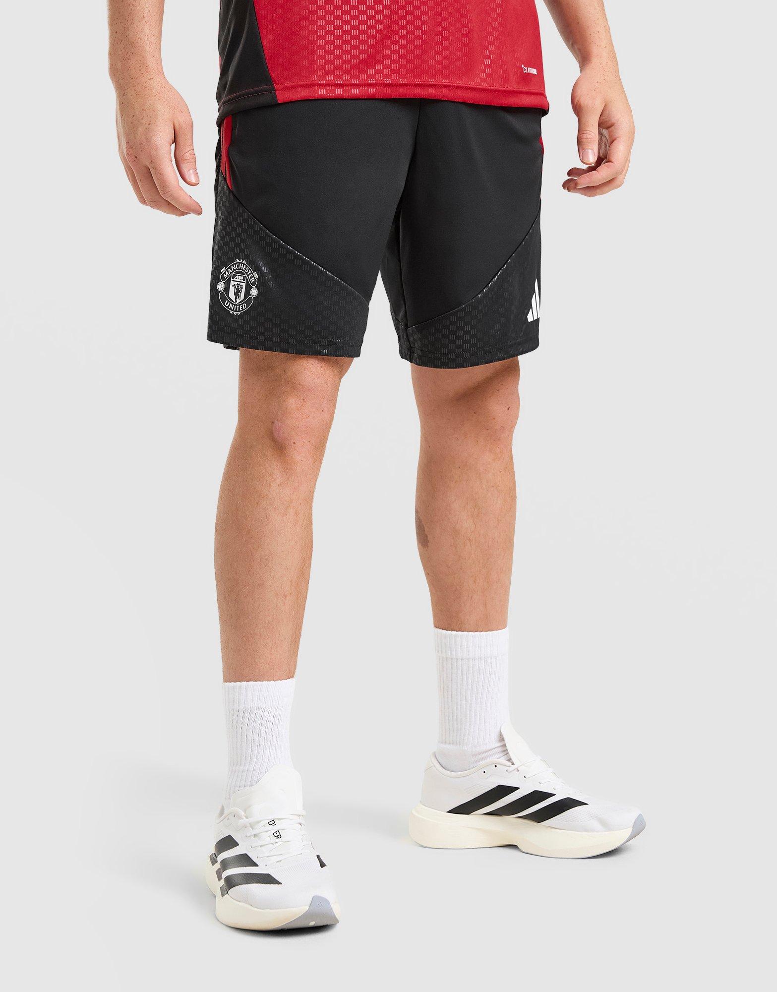 adidas Manchester United FC Tiro 26 Training Shorts