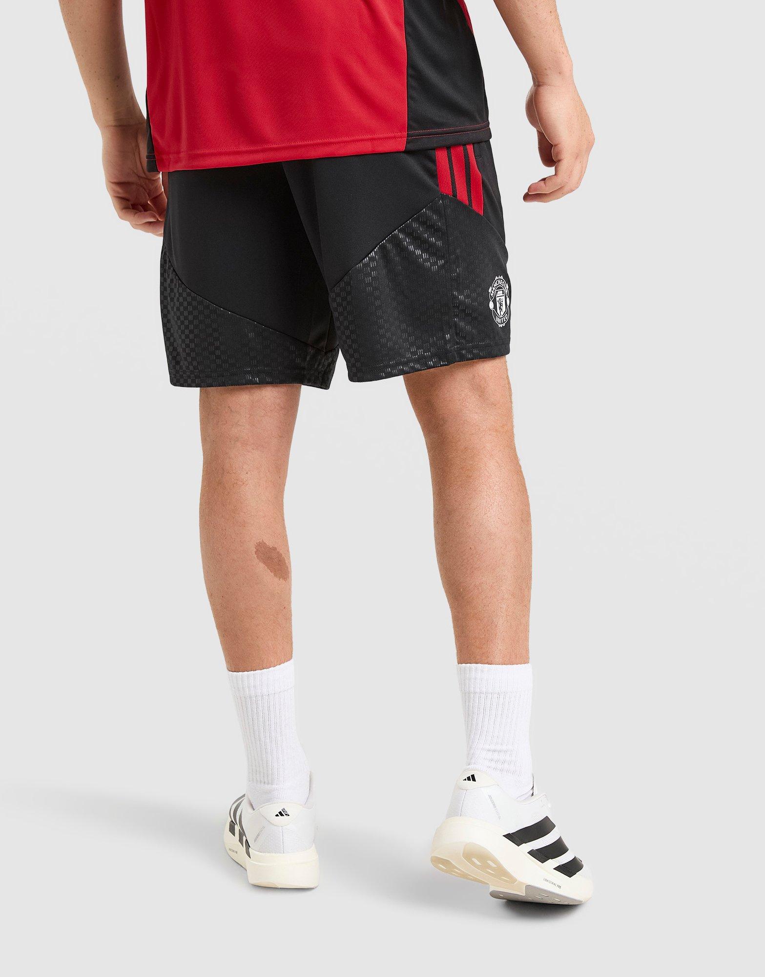 adidas Manchester United FC Tiro 26 Training Shorts