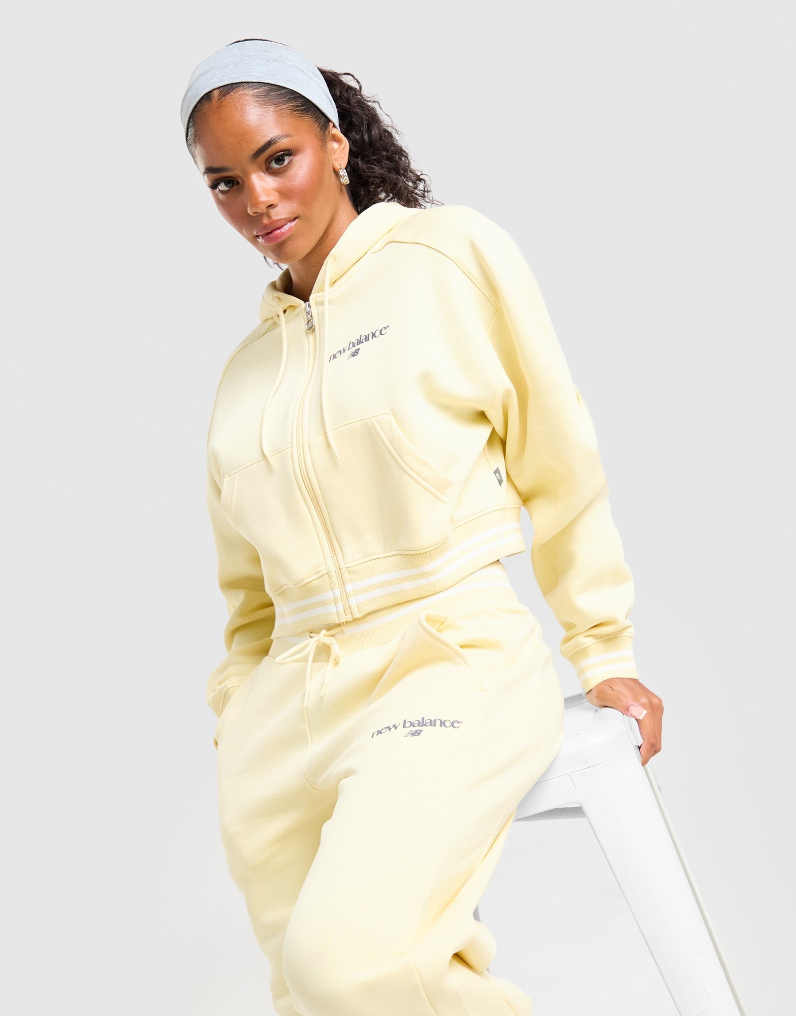 NEW BALANCE ニューバランス ジップ パーカー イエロー サイズ2 L Yellow New Balance Cropped Ribbed Full Zip Hoodie - JD Sports Global