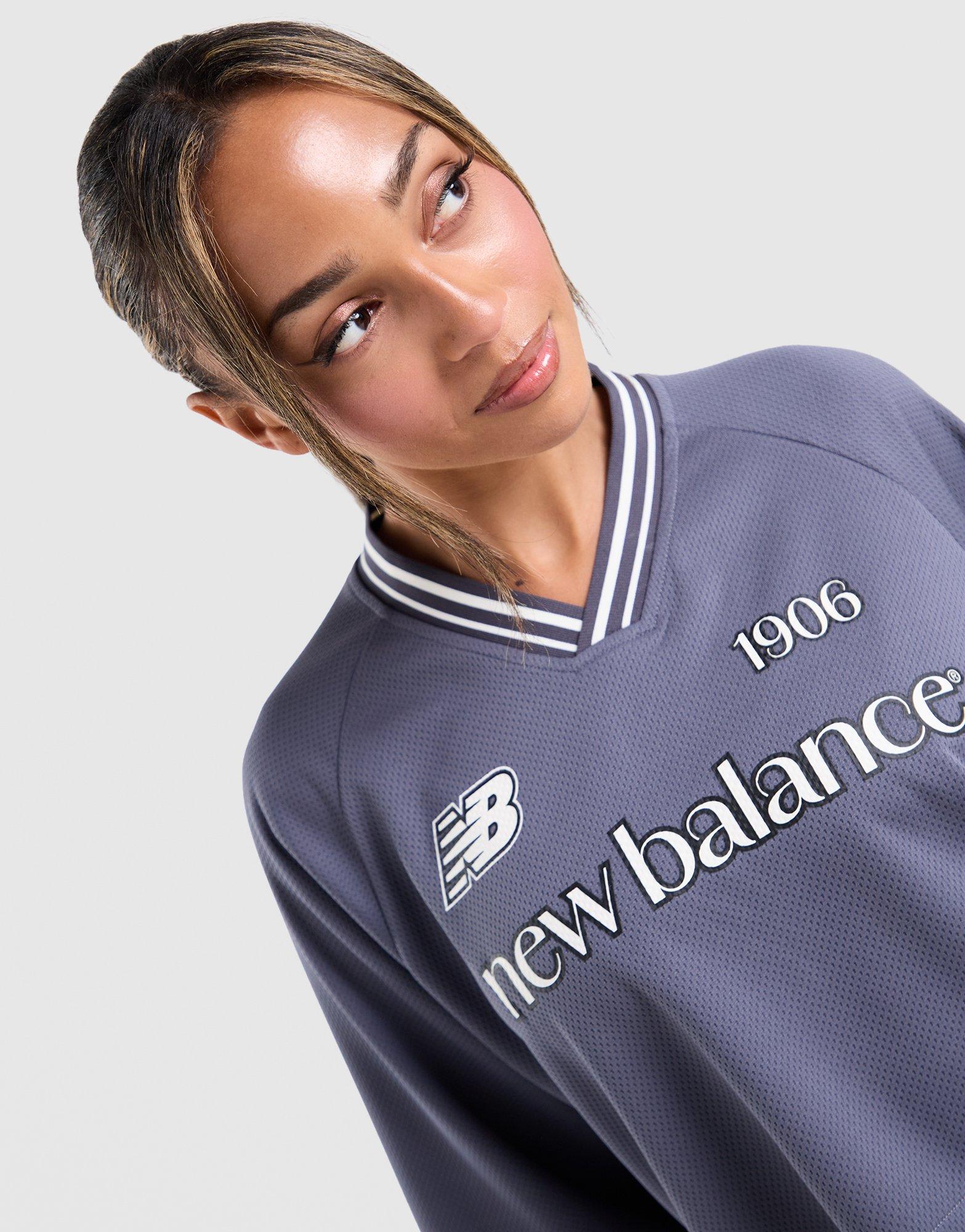New Balance V-Neck Cropped Jersey