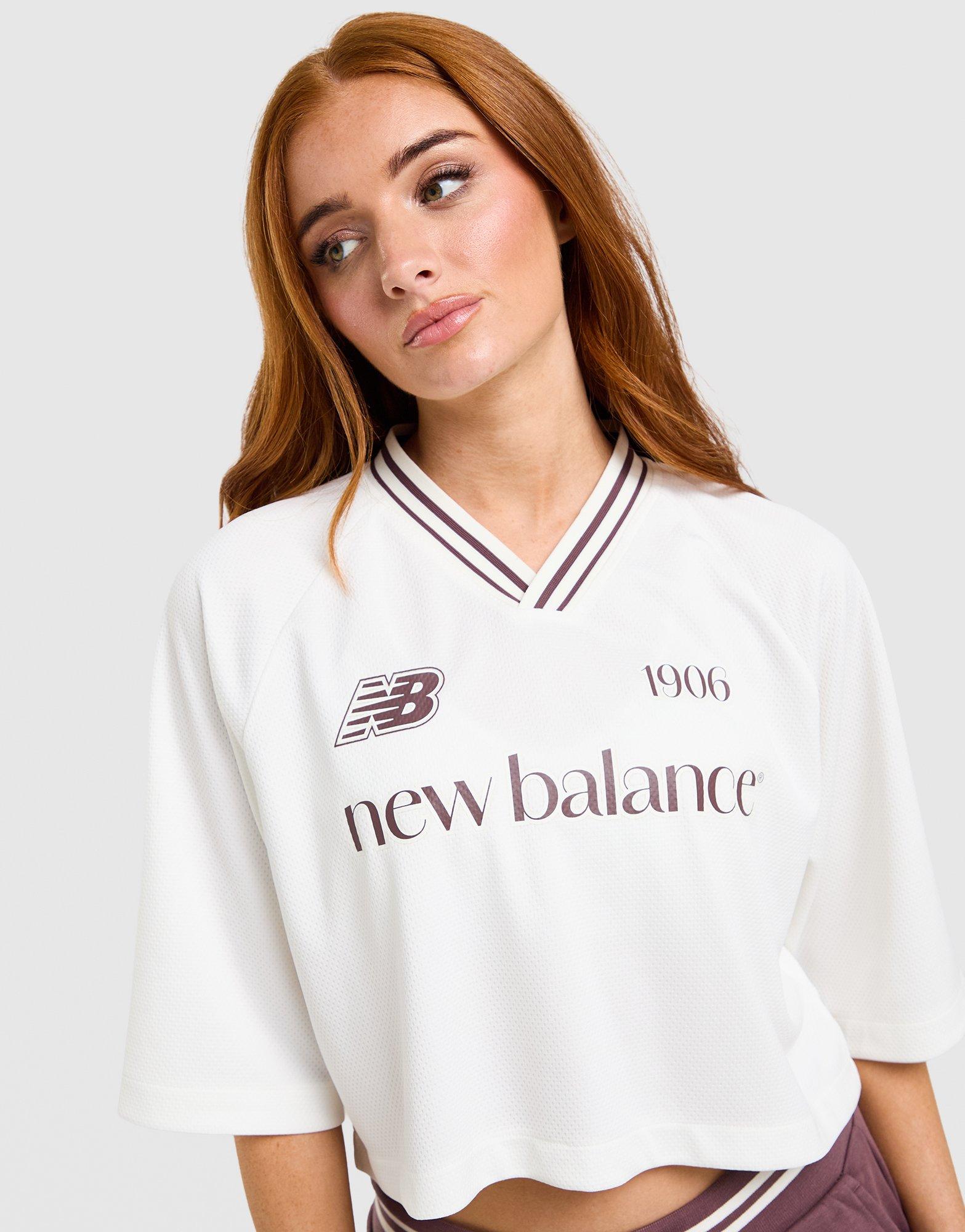 New Balance V-Neck Cropped Jersey