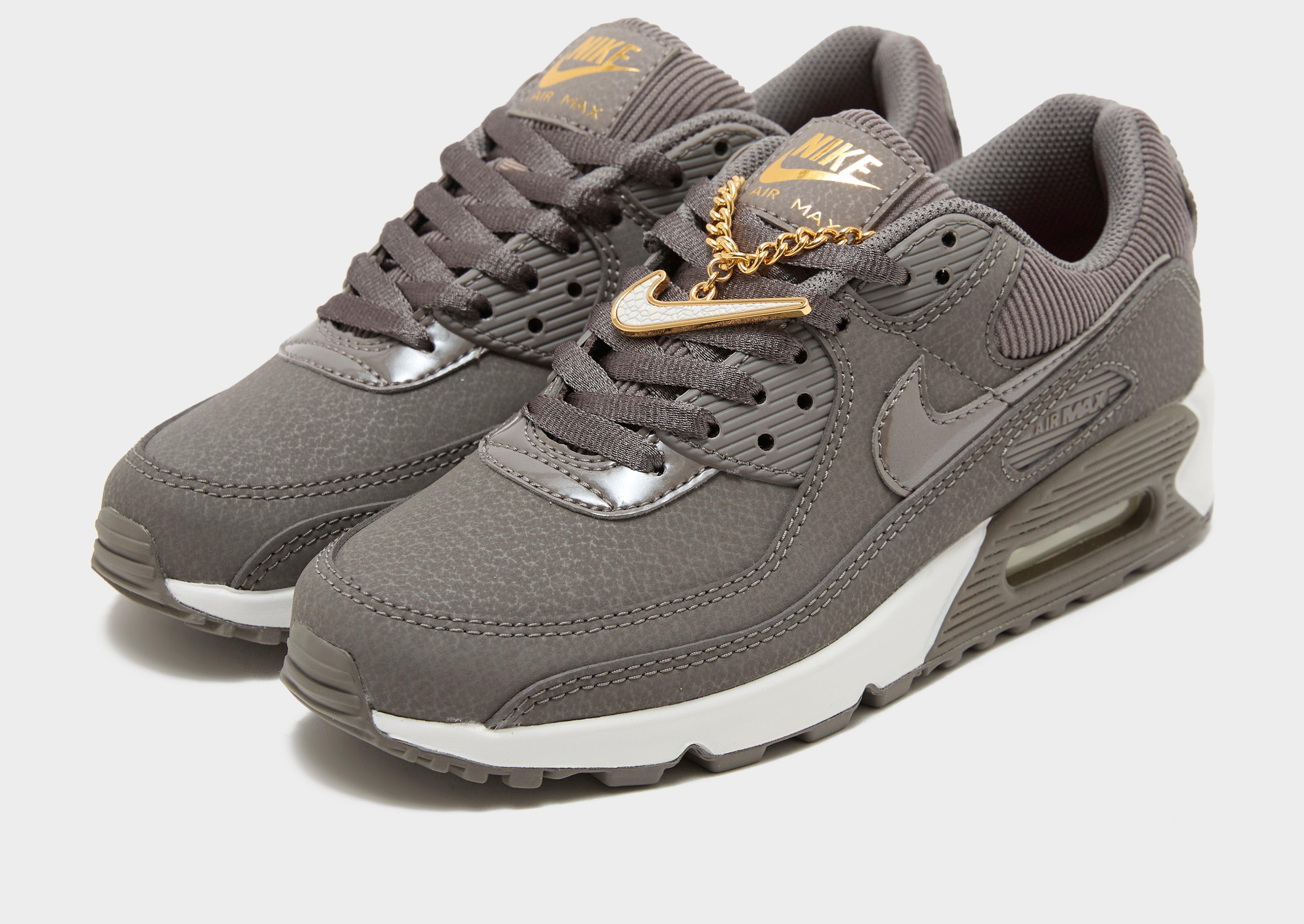 Nike Air Max 90 Women's