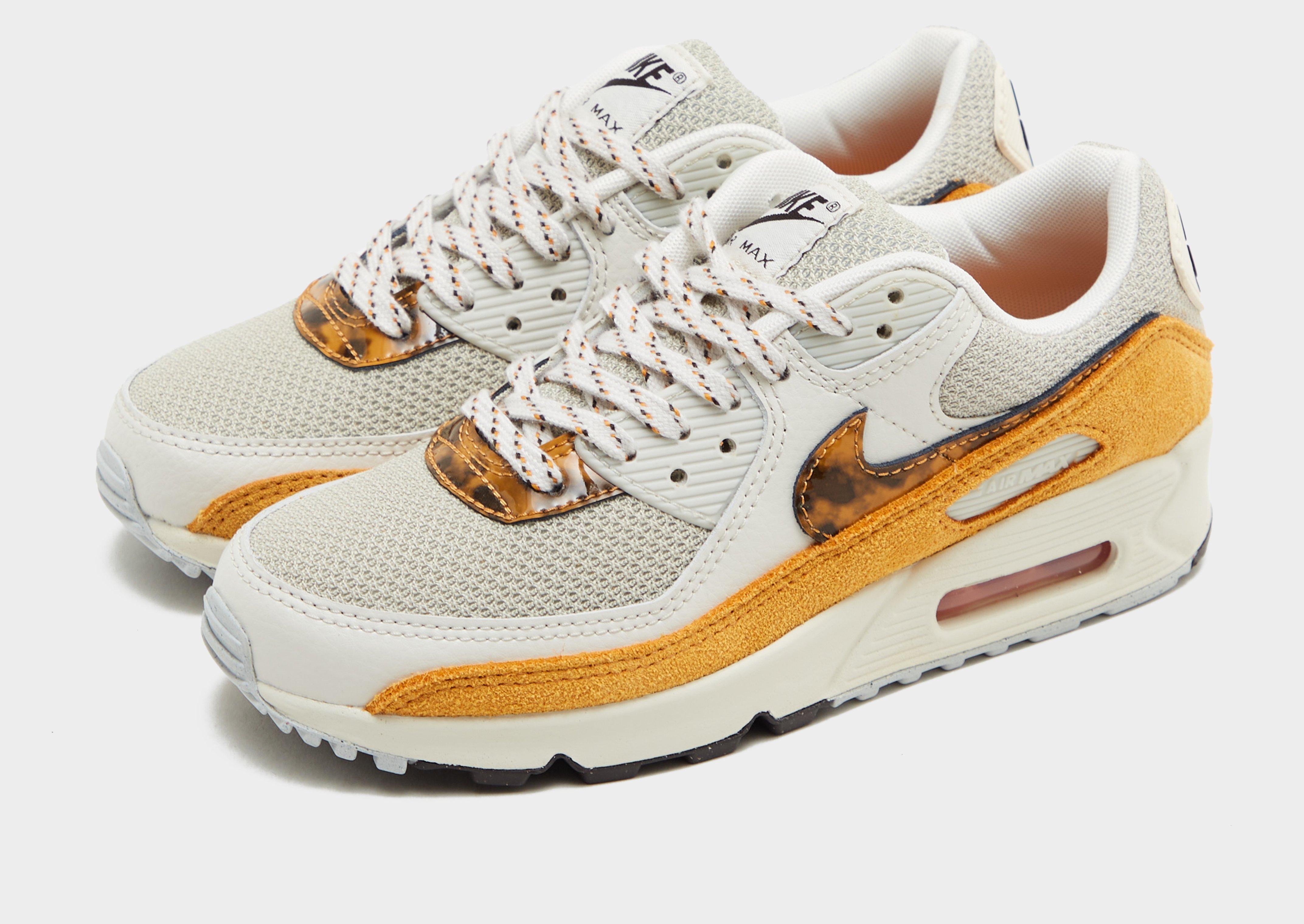 Nike Air Max 90 Women's