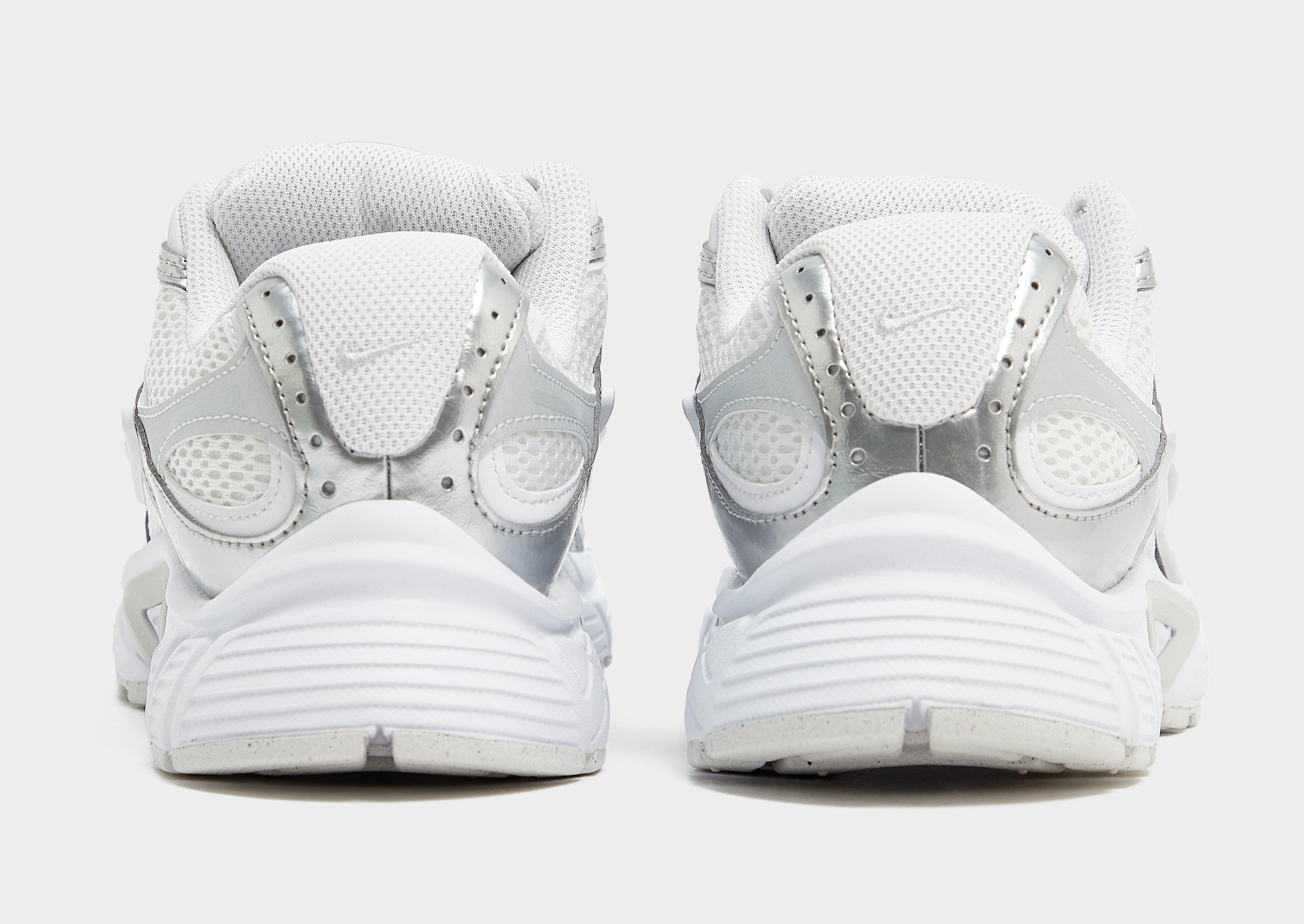 Nike V5 RNR Women's